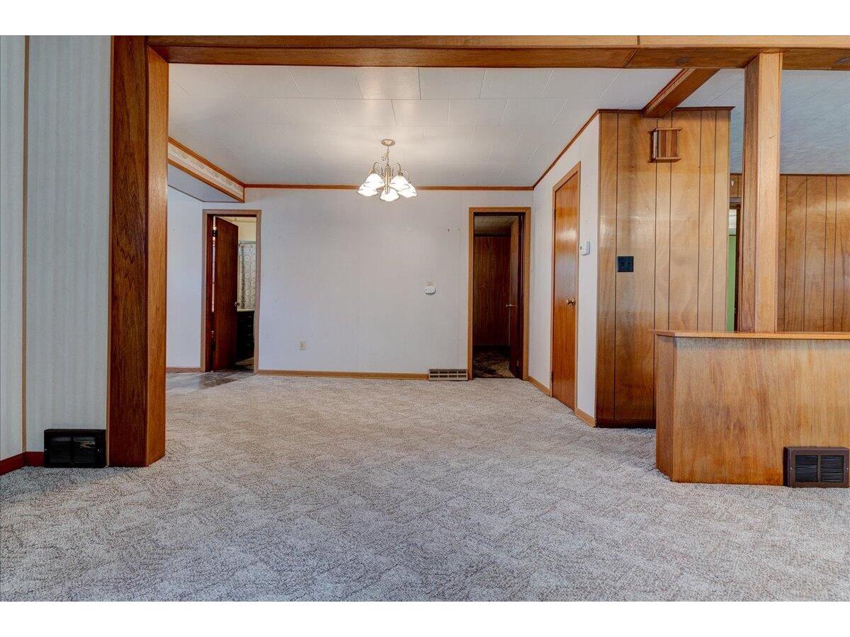 1053 Mitscher Hillsboro WI 54634 1965743 image8