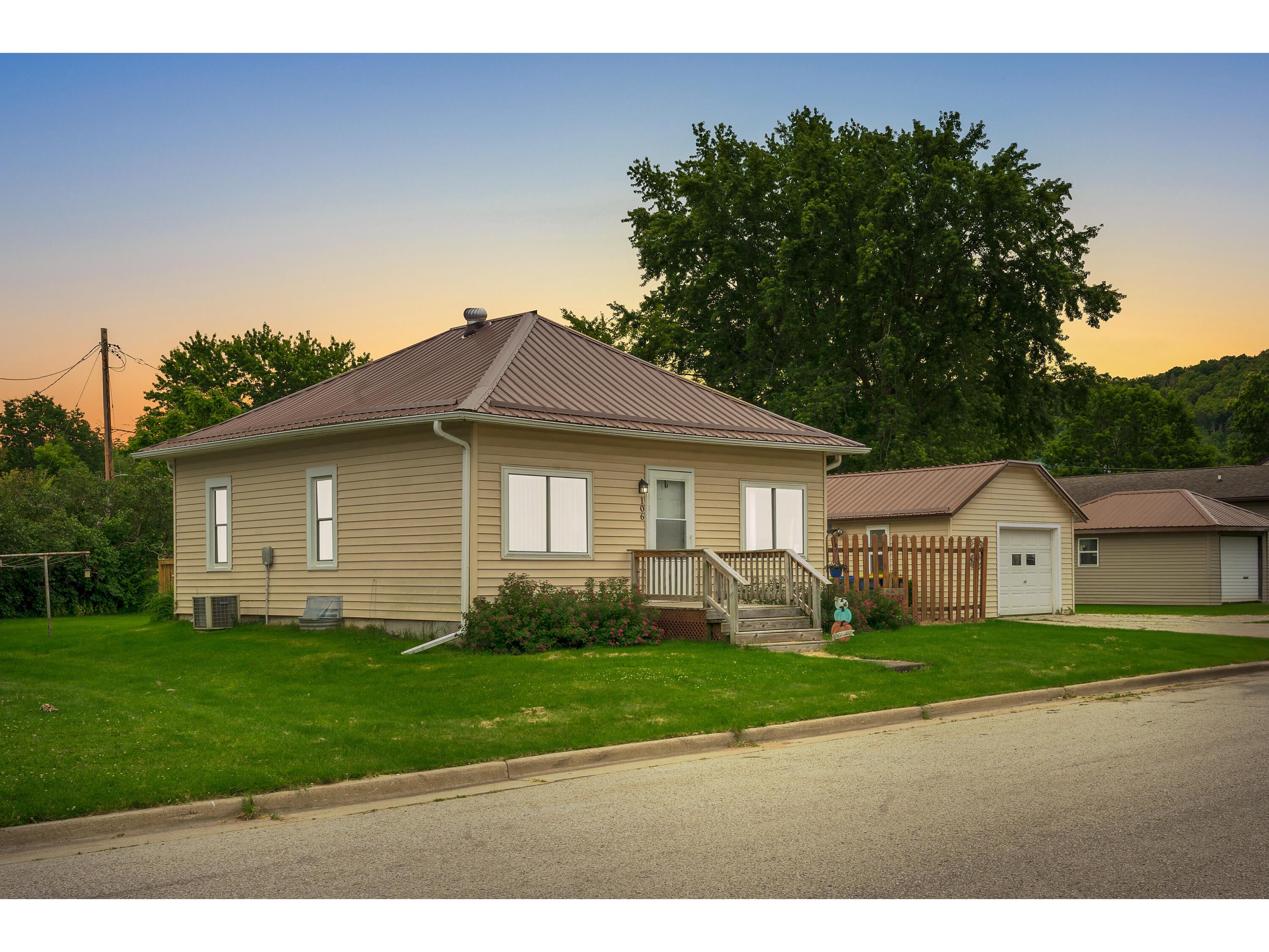 106 Babcock, Coon Valley, WI, 54623 MLS 1879483 Edina Realty