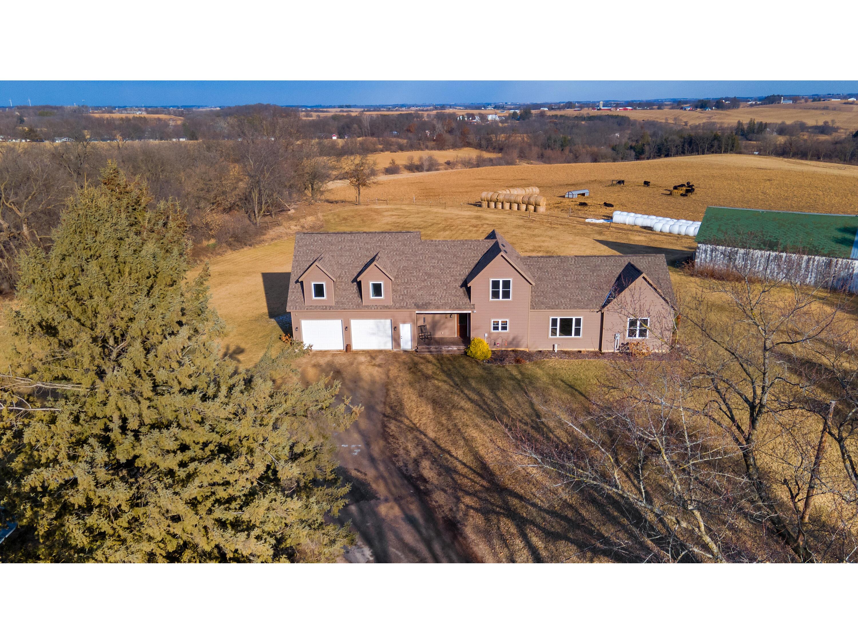 106 Ekern Westby WI 54667 1904556 image1