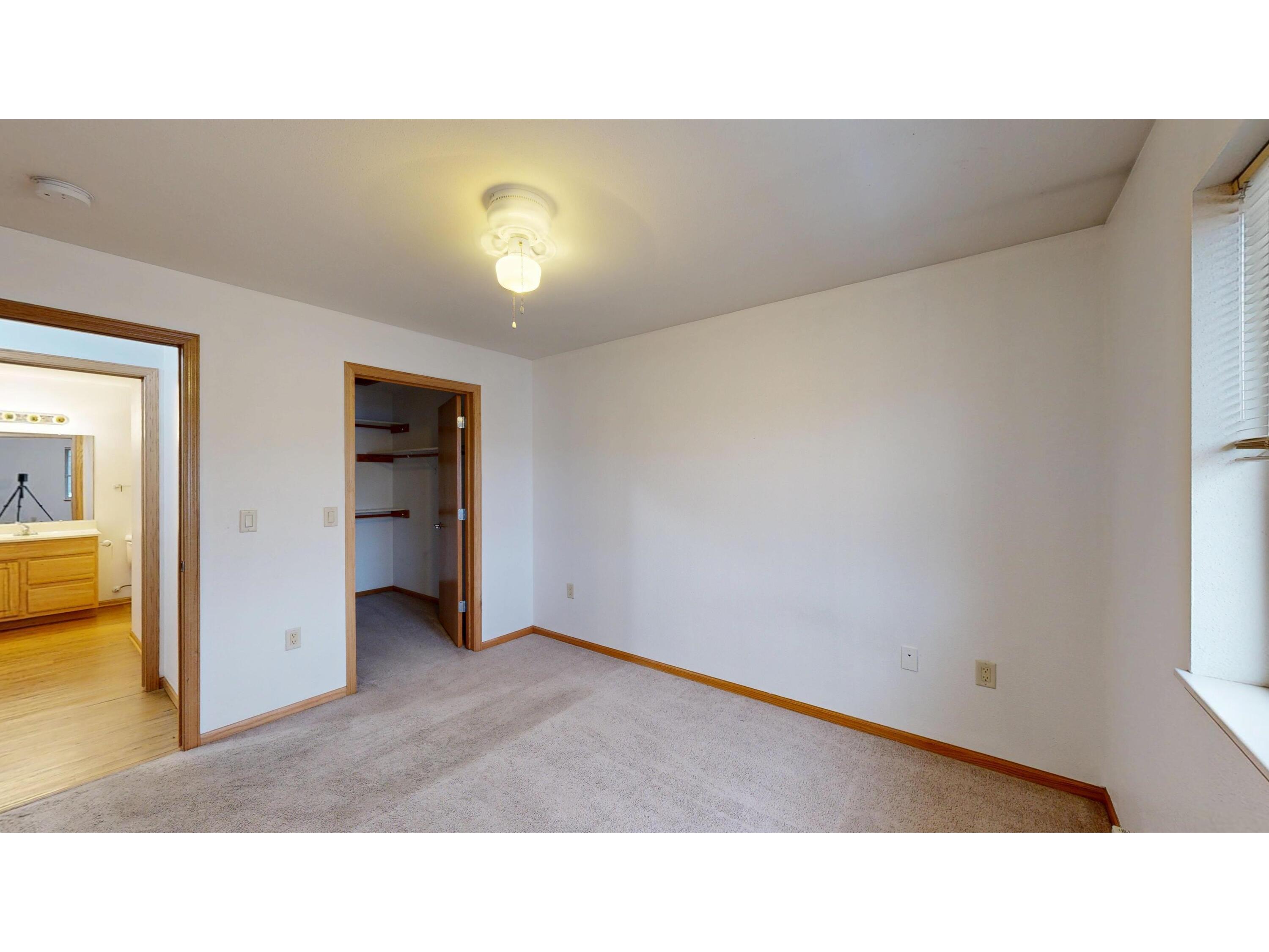106 N Silver La Farge WI 54639 1945738 image41