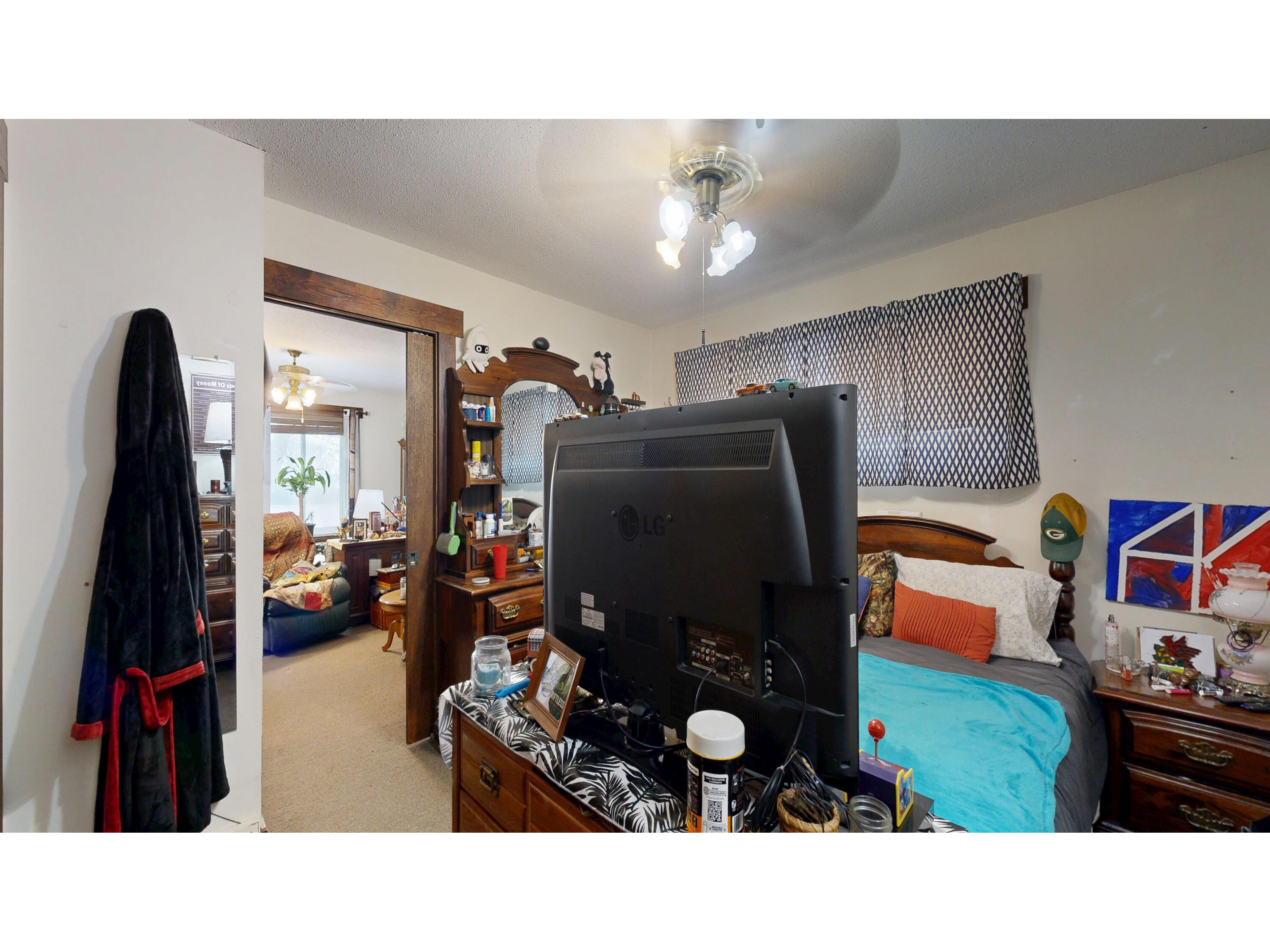 106 Oak Westby WI 54667 1952523 image32