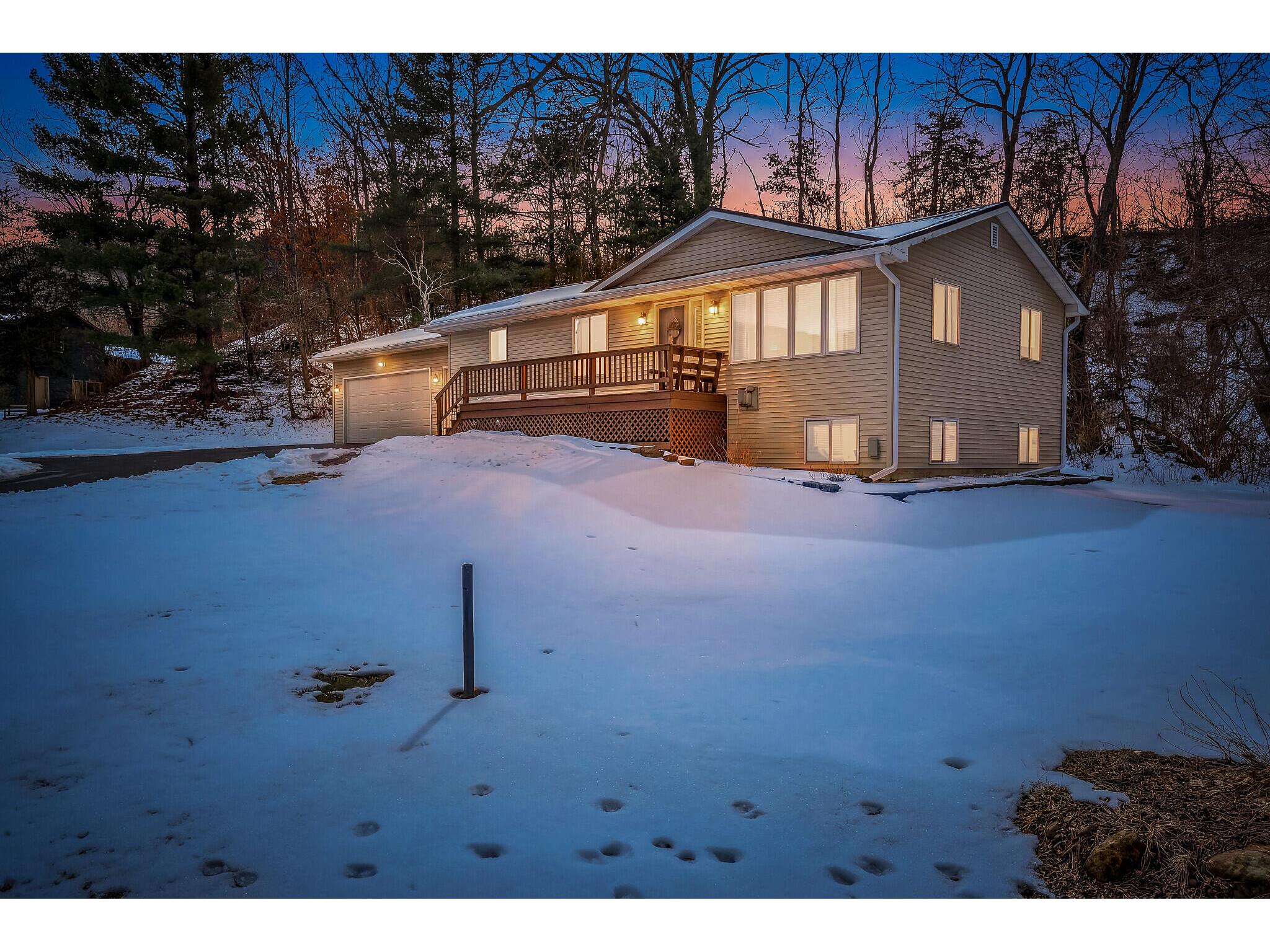 106 S Ridge Coon Valley WI 54623 1955105 image27