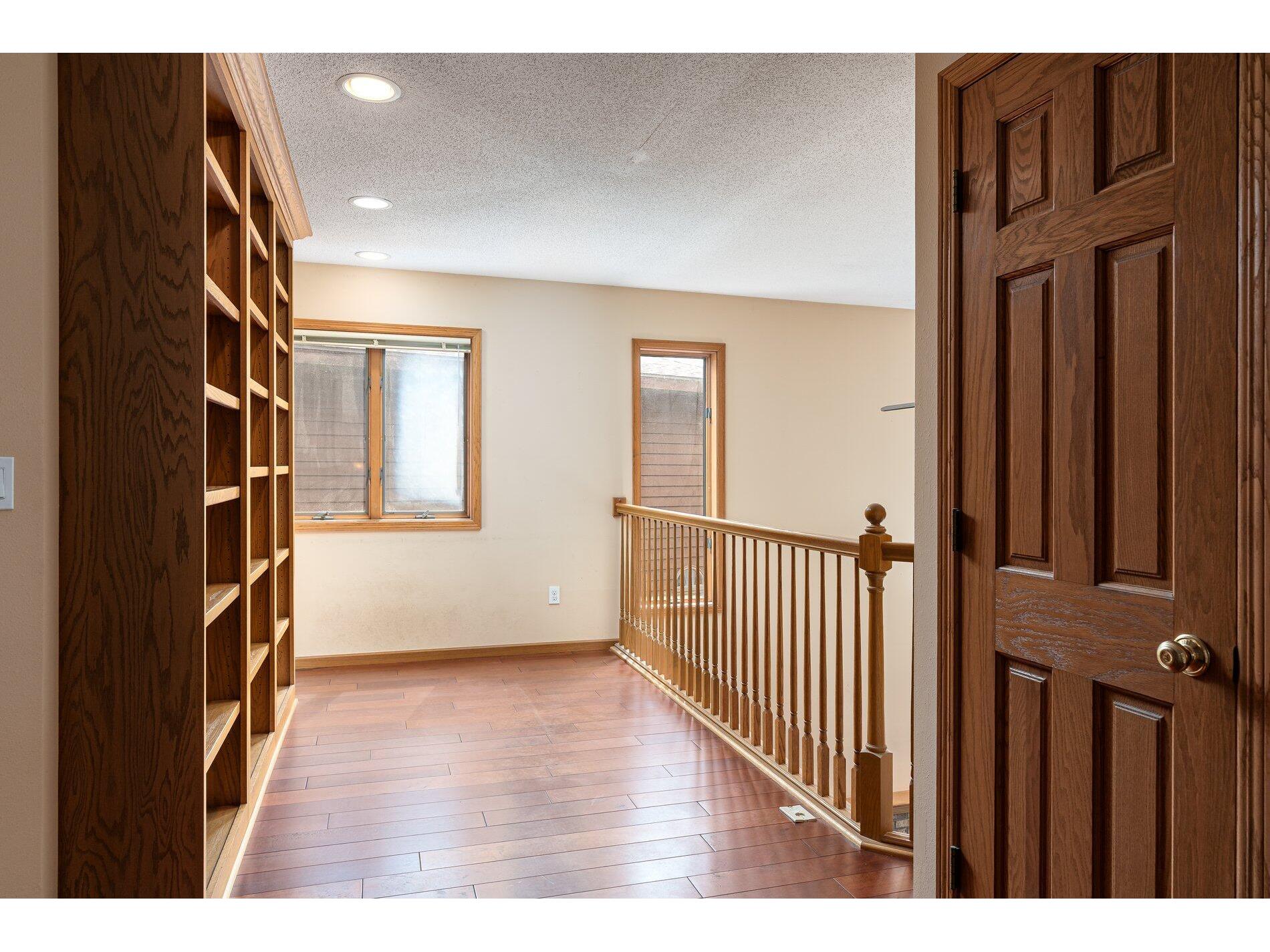 1067 Lauderdale Onalaska WI 54650 1964173 image18