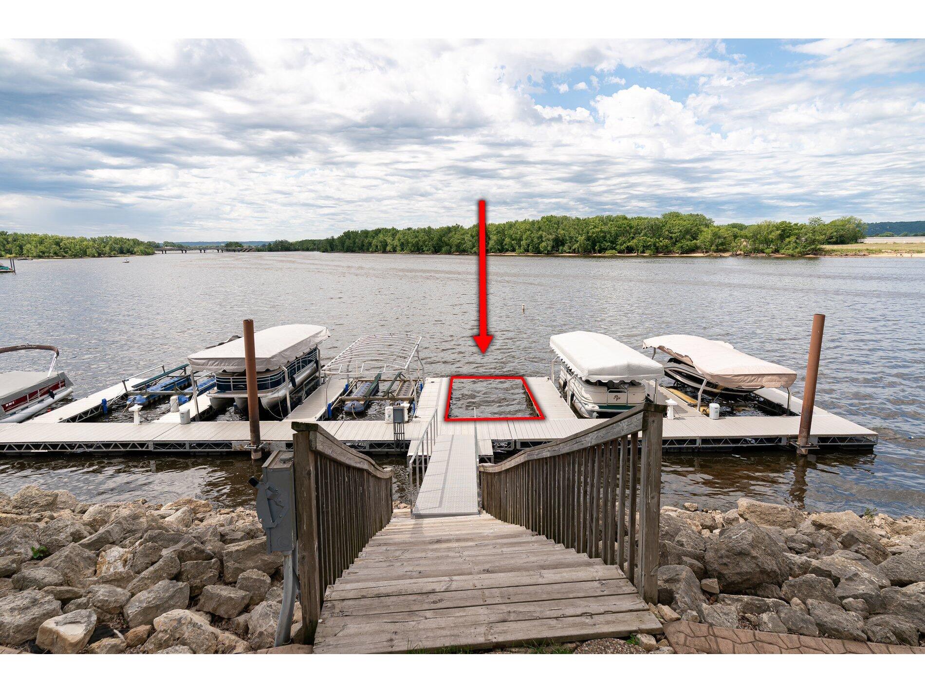 1067 Lauderdale Onalaska WI 54650 1964173 image25