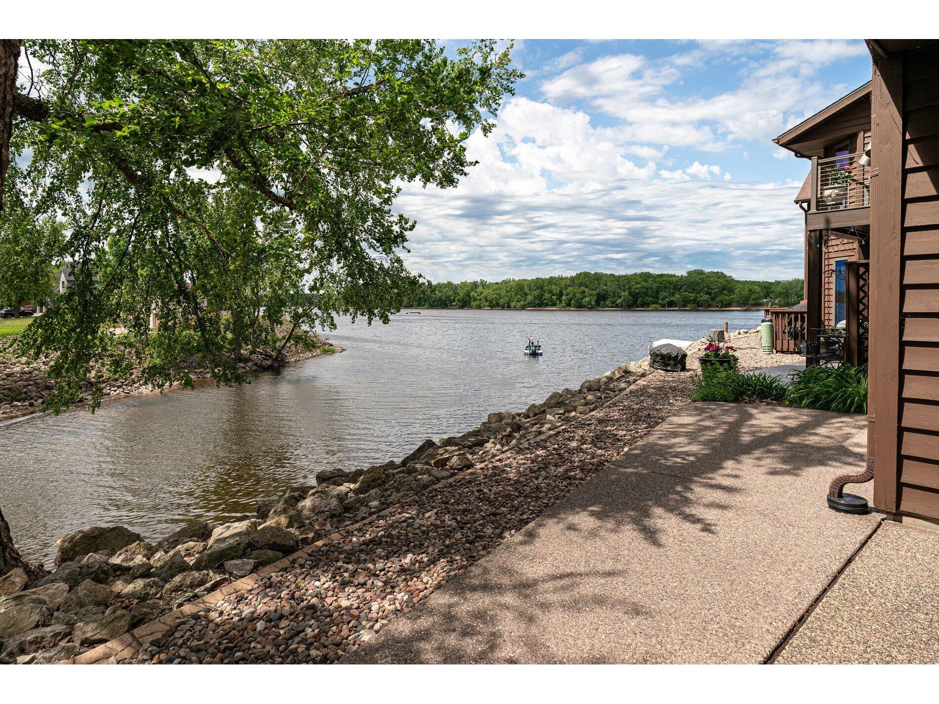 1067 Lauderdale Onalaska WI 54650 1964173 image27