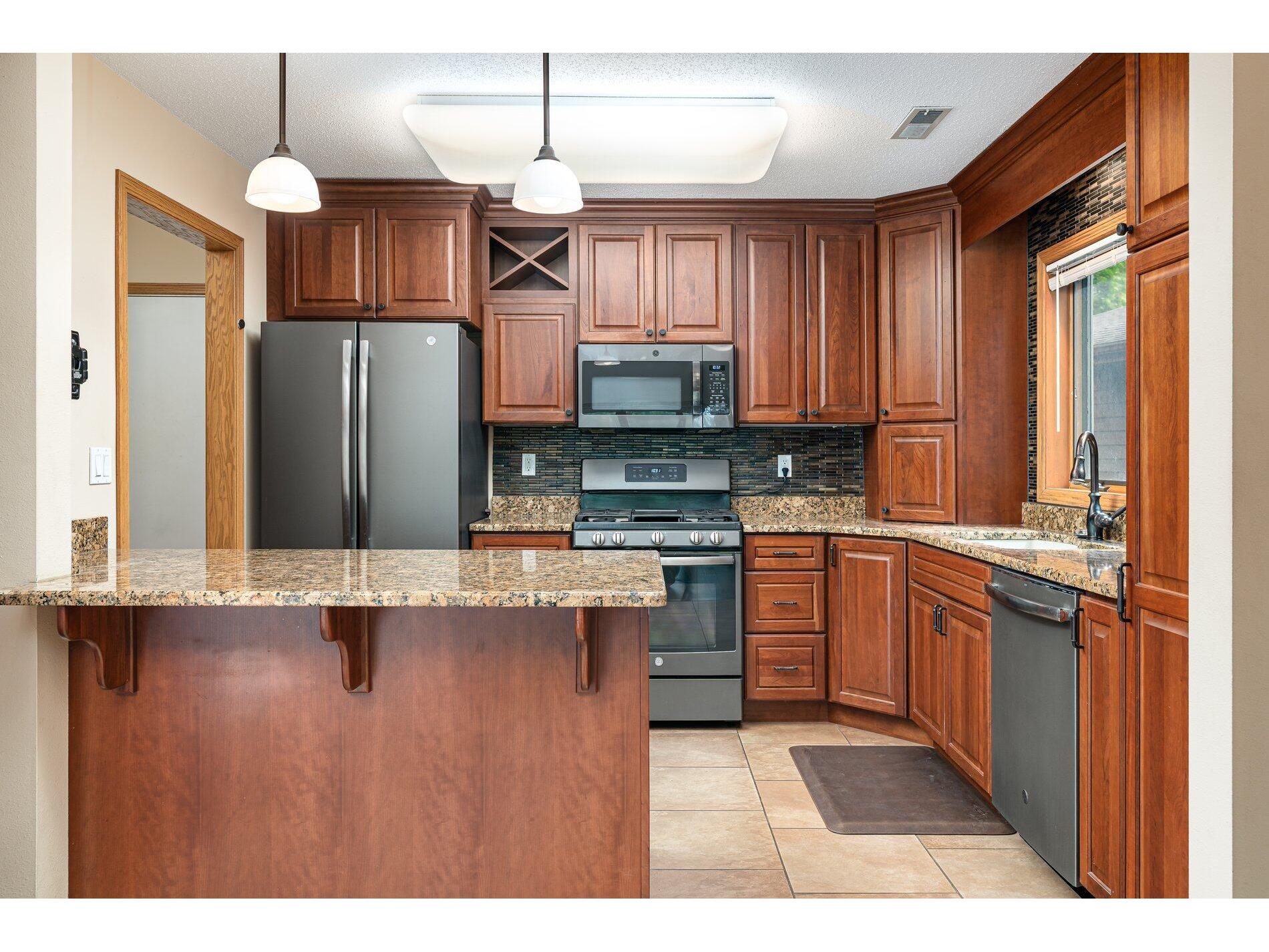 1067 Lauderdale Onalaska WI 54650 1964173 image9