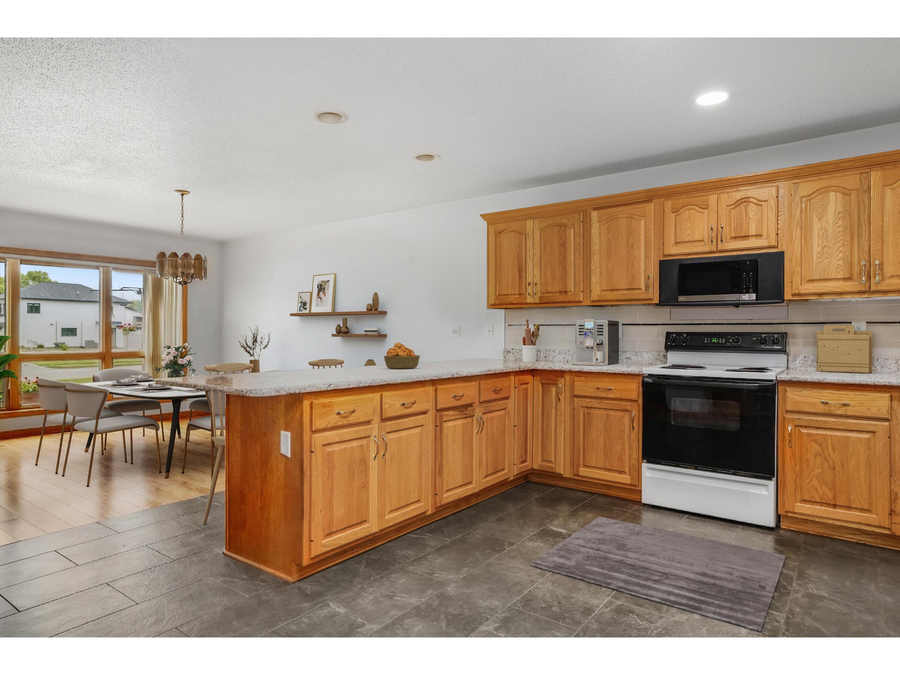 1075 Lauderdale Onalaska WI 54650 1955392 image14