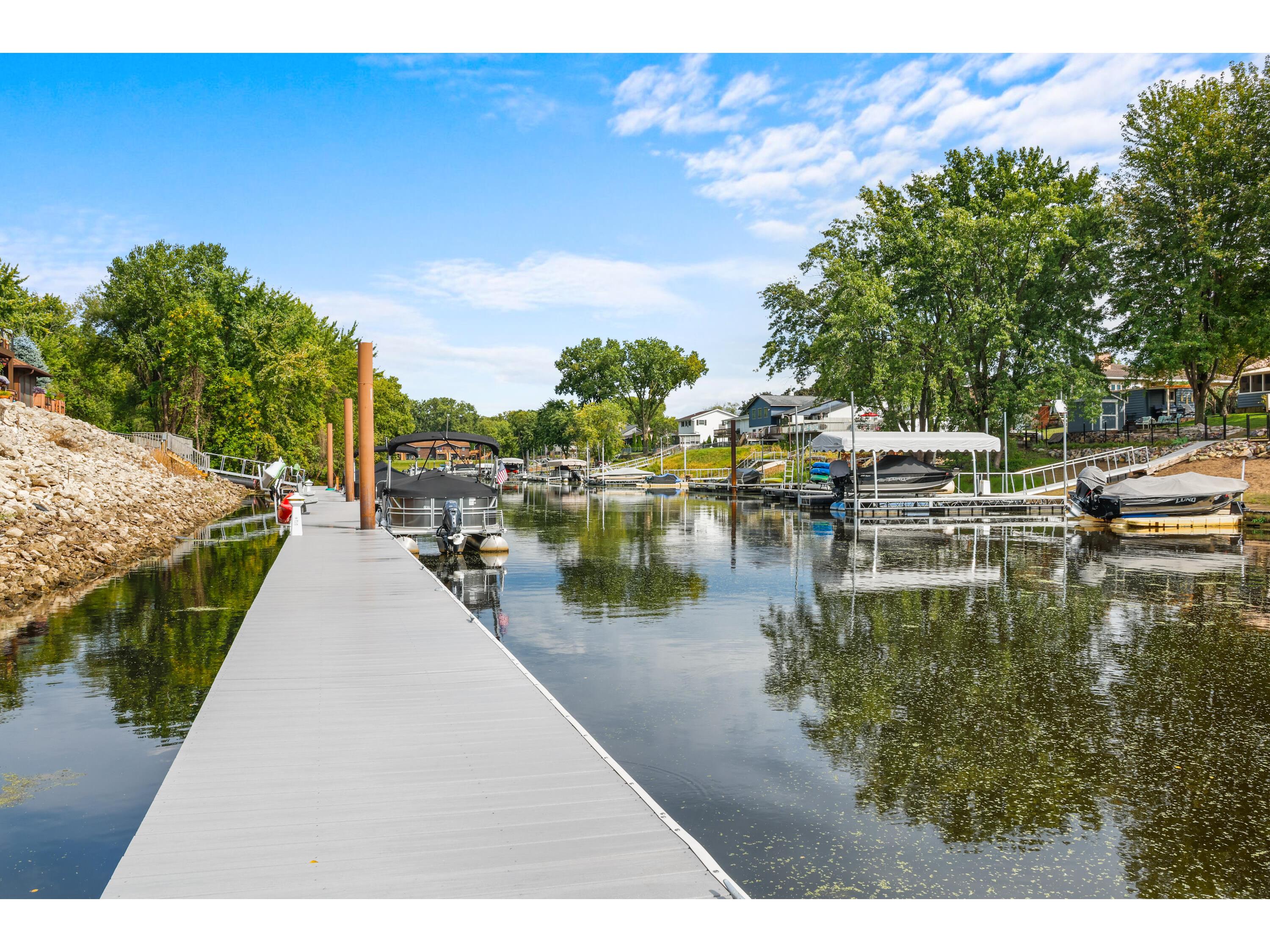 1075 Lauderdale Onalaska WI 54650 1955392 image3