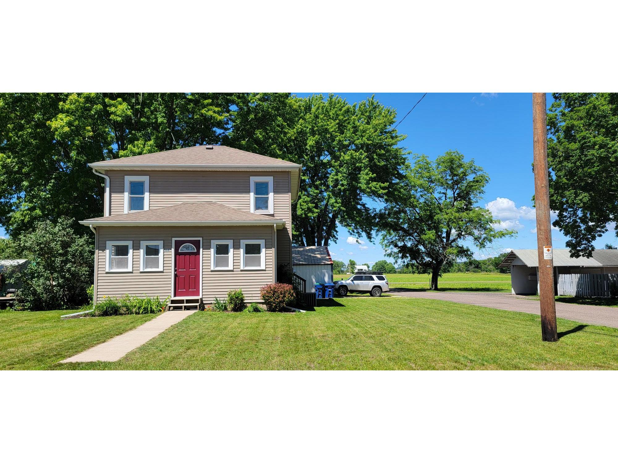 108 Oak Rockland WI 54653 1879652 image1