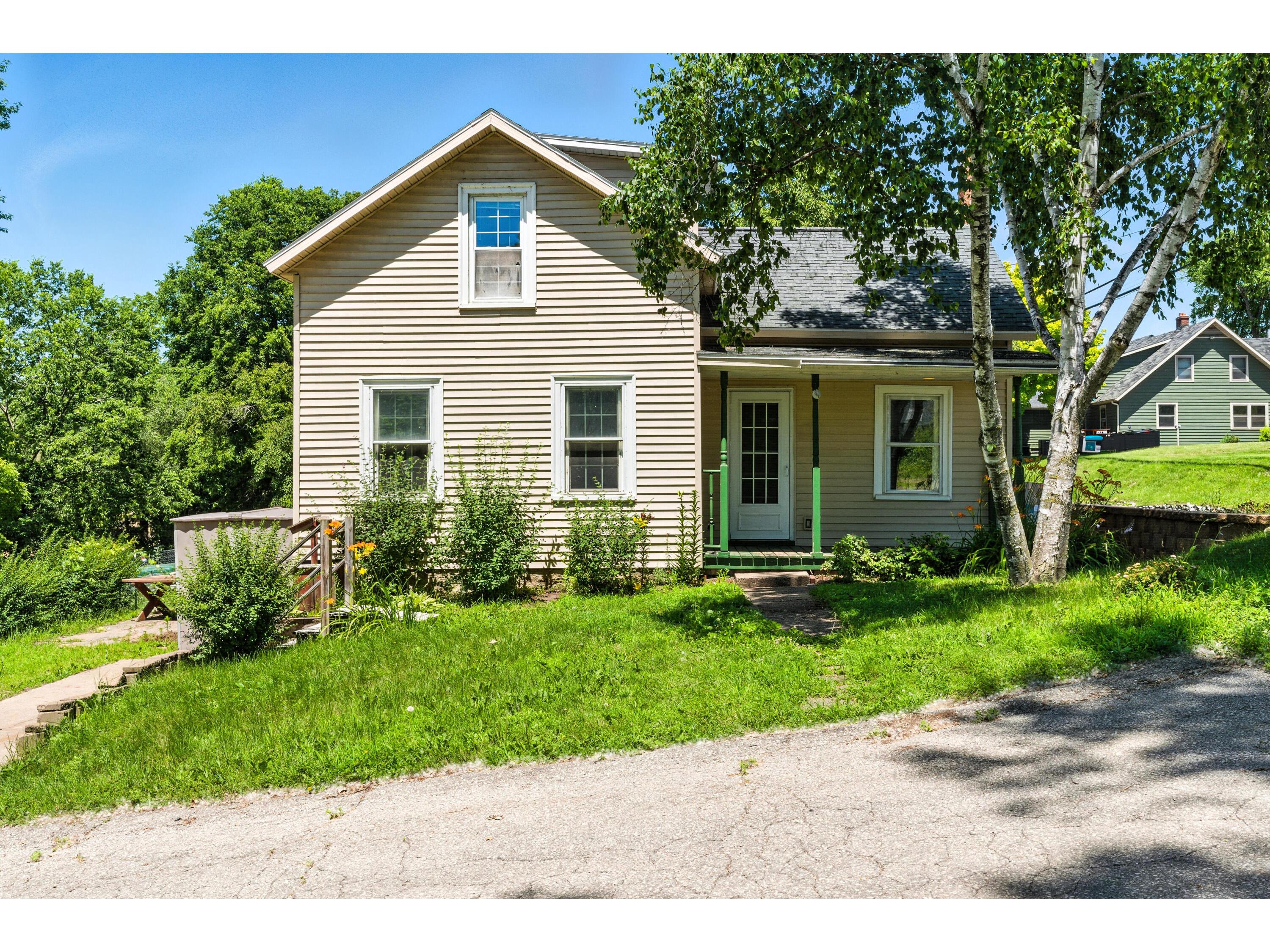 109 Elm Onalaska WI 54650 1925924 image1