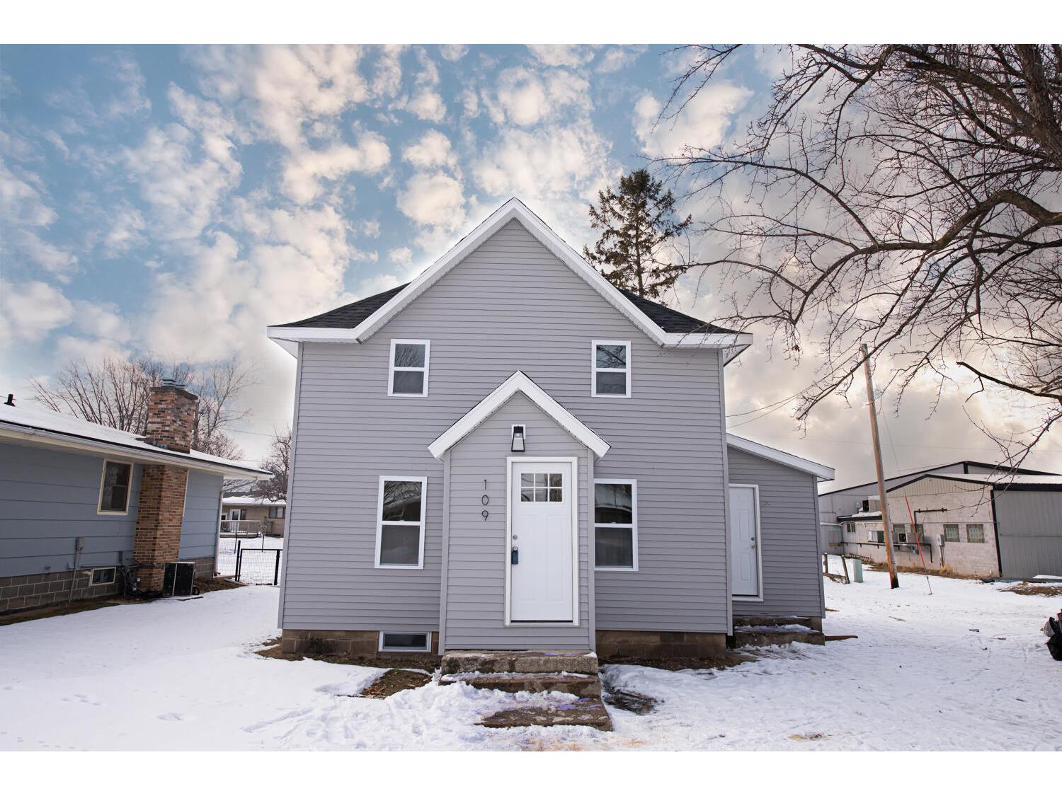 109 Jefferson Houston MN 55943 1821850 image1