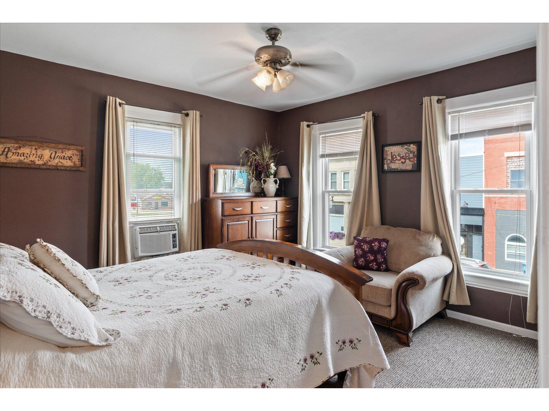 109 S Main Westby WI 54667 1935109 image26