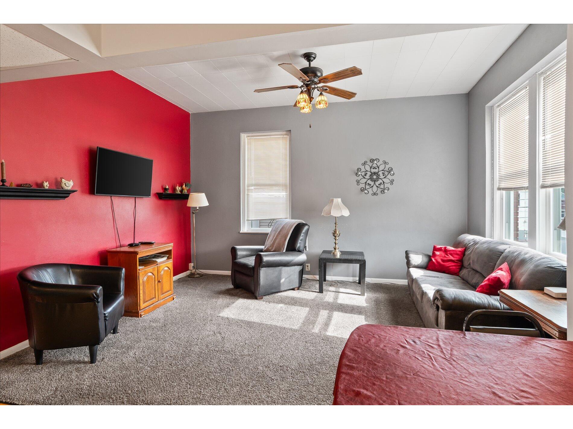 109 S Main Westby WI 54667 1935109 image31