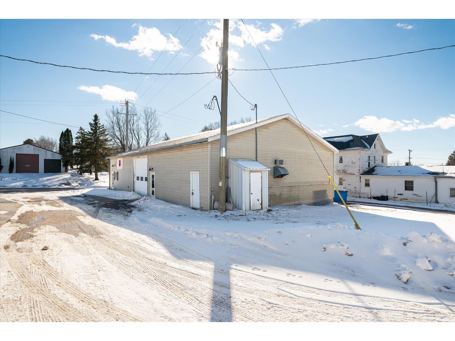110 FS Viroqua WI 54665 1949817 image13