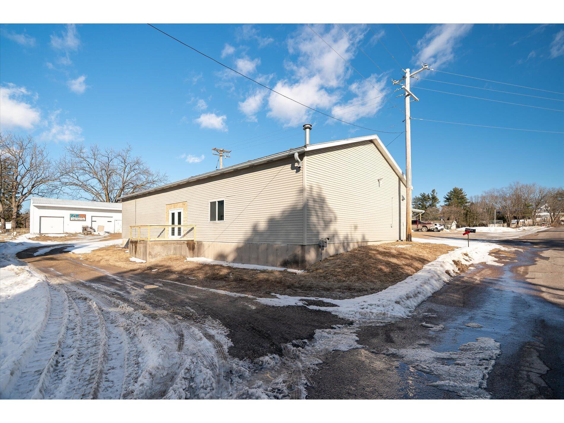 110 FS Viroqua WI 54665 1949817 image15