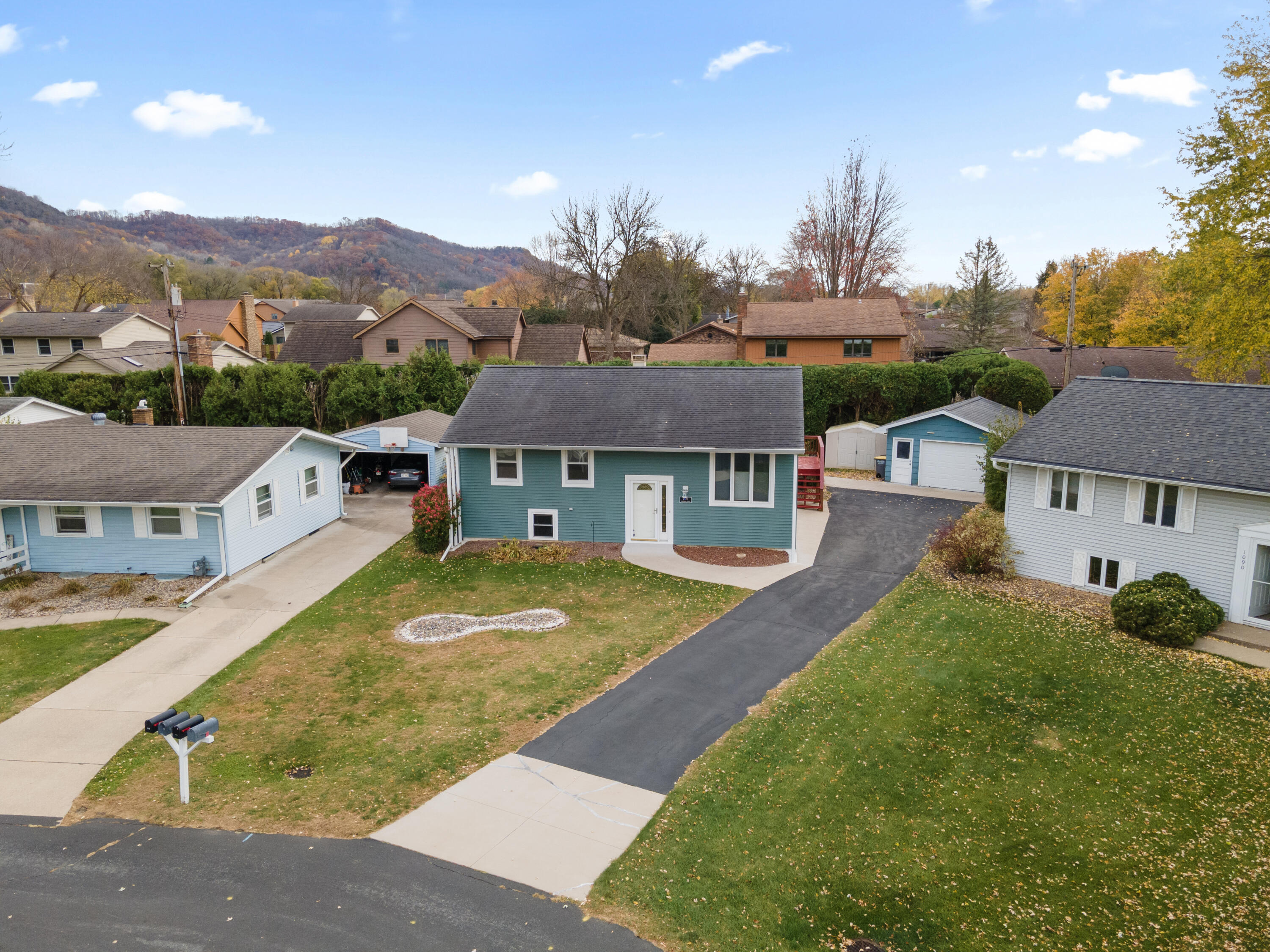 1100 Shorewood Shelby WI 54601 1898366 image1