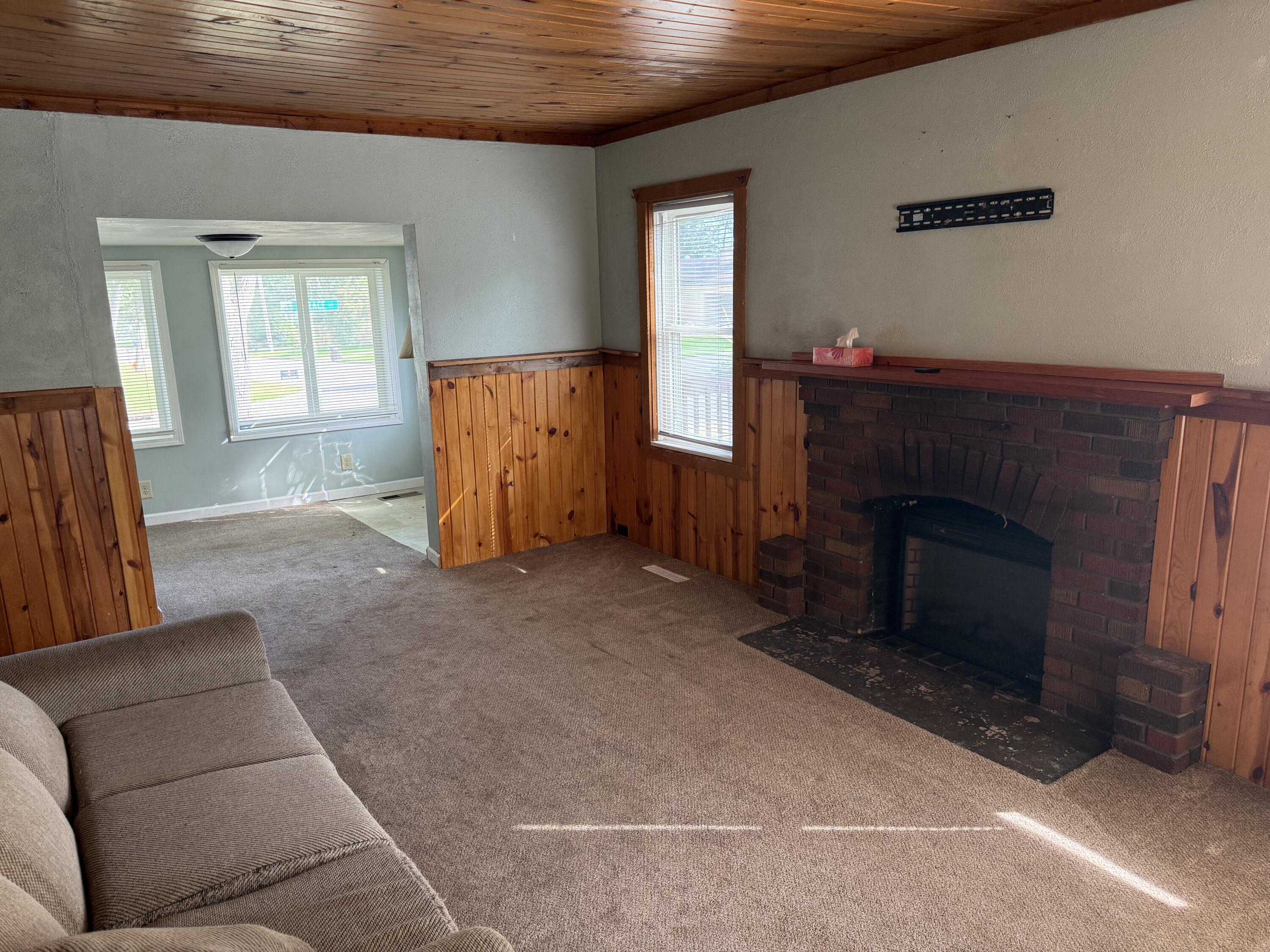 1100 W Main Sparta WI 54656 1937733 image12