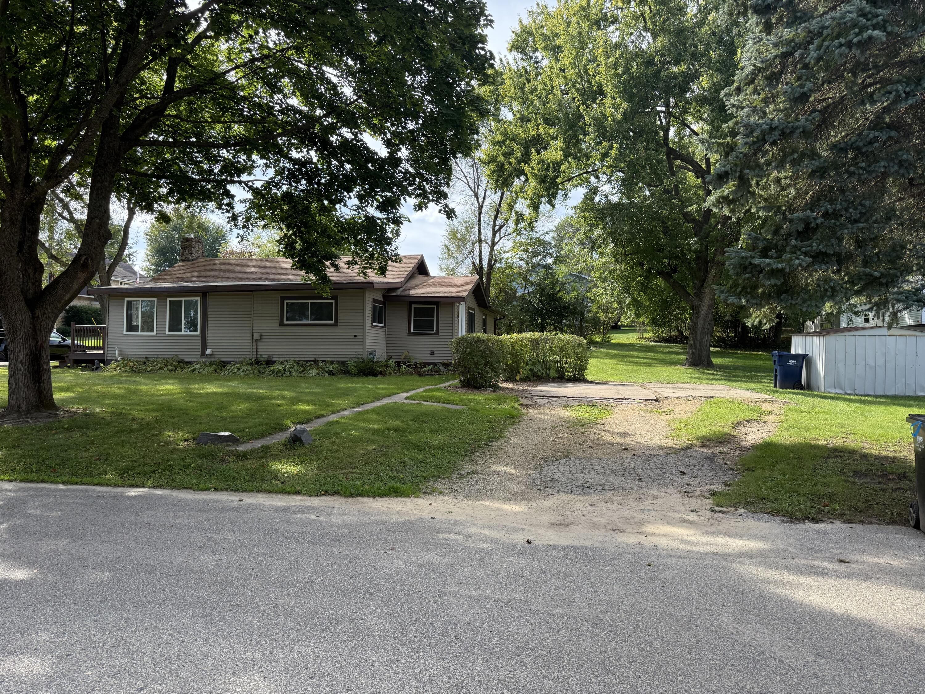 1100 W Main Sparta WI 54656 1937733 image17