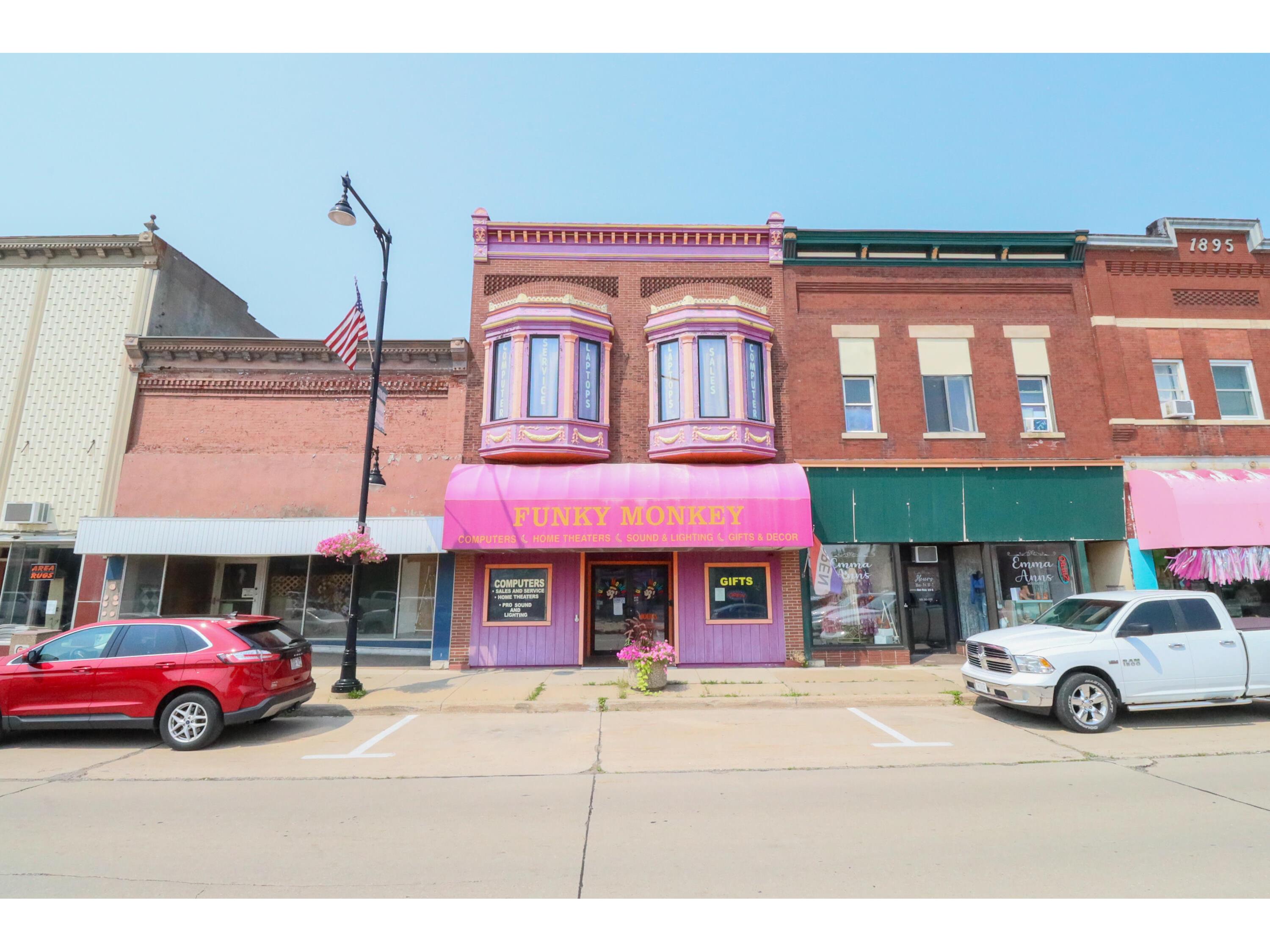 1109 Superior Tomah WI 54660 1946668 image1