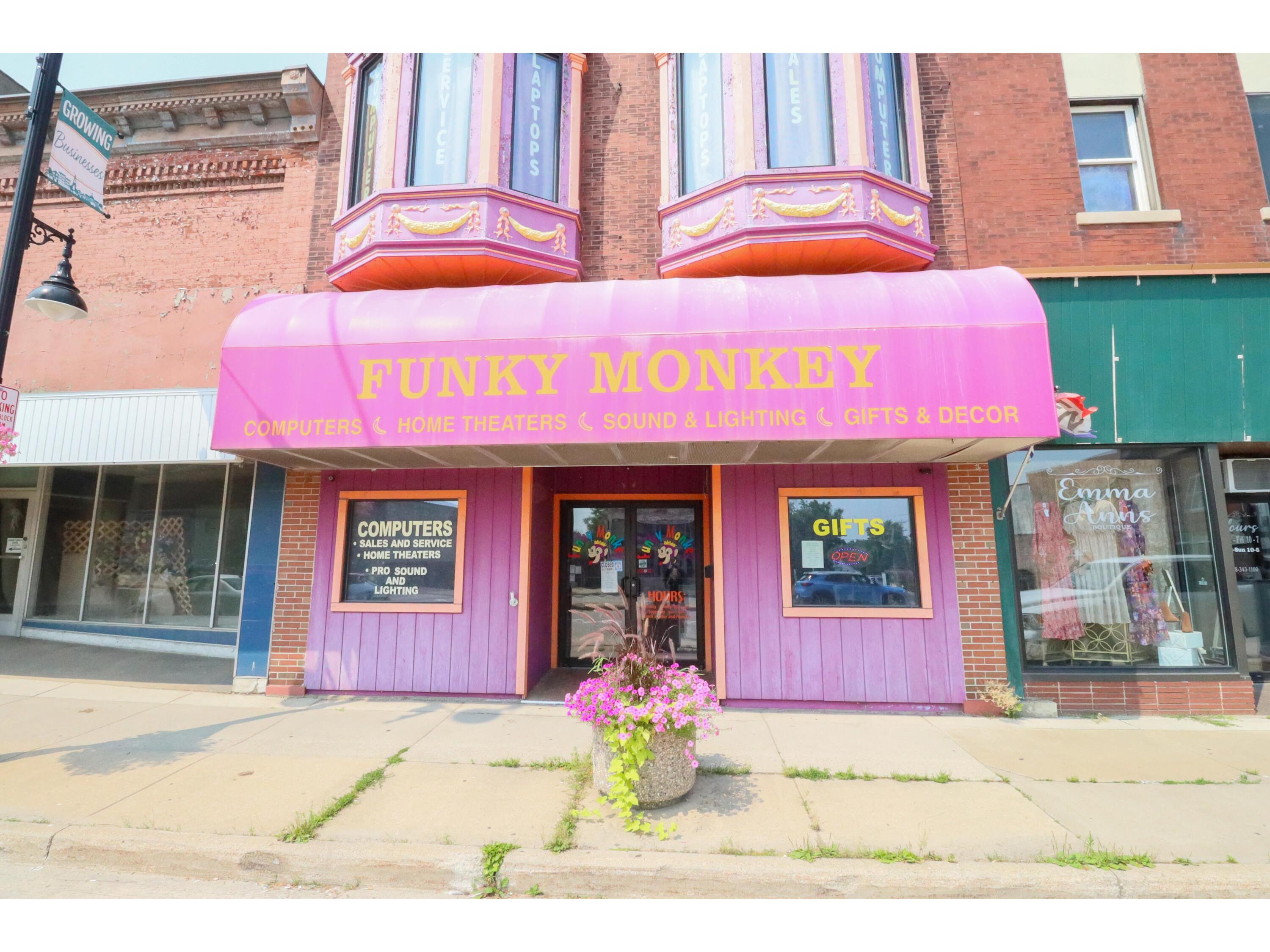 1109 Superior Tomah WI 54660 1946668 image2