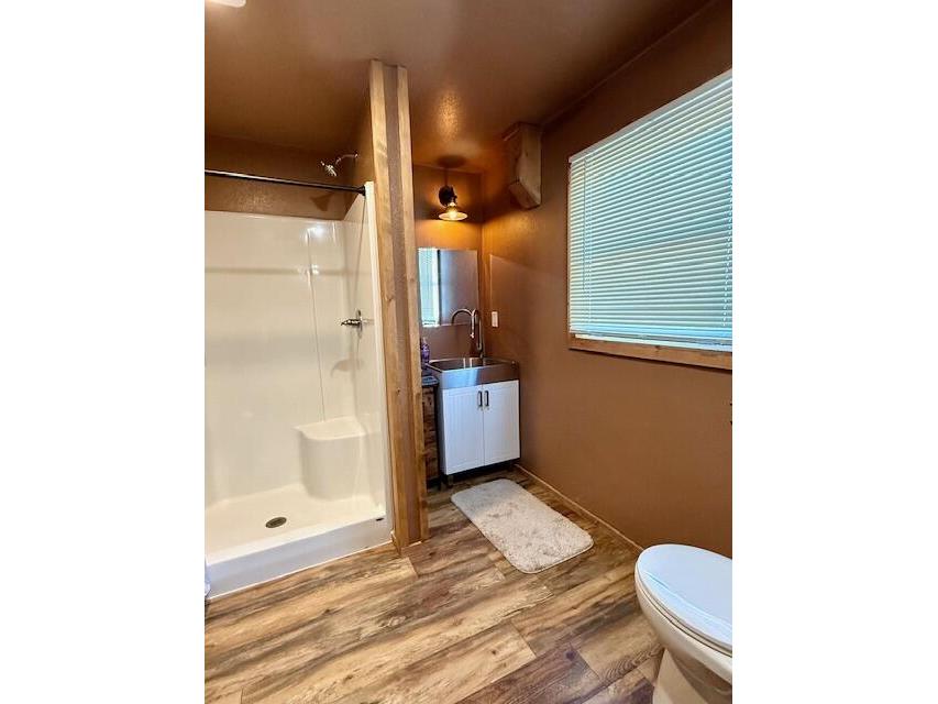 111 Grove Caledonia MN 55921 1935373 image7