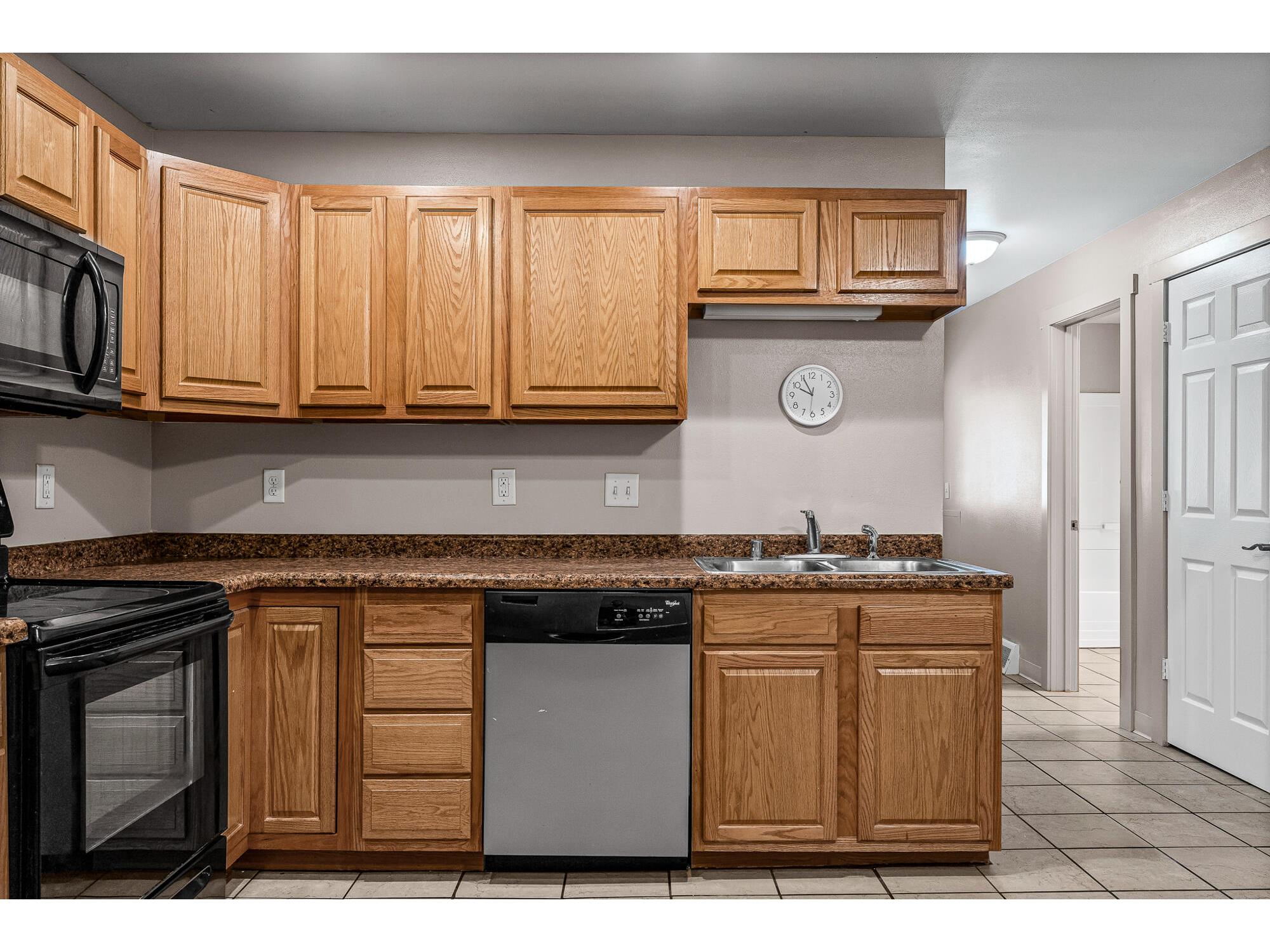 1112 11th La Crosse WI 54601 1967696 image6