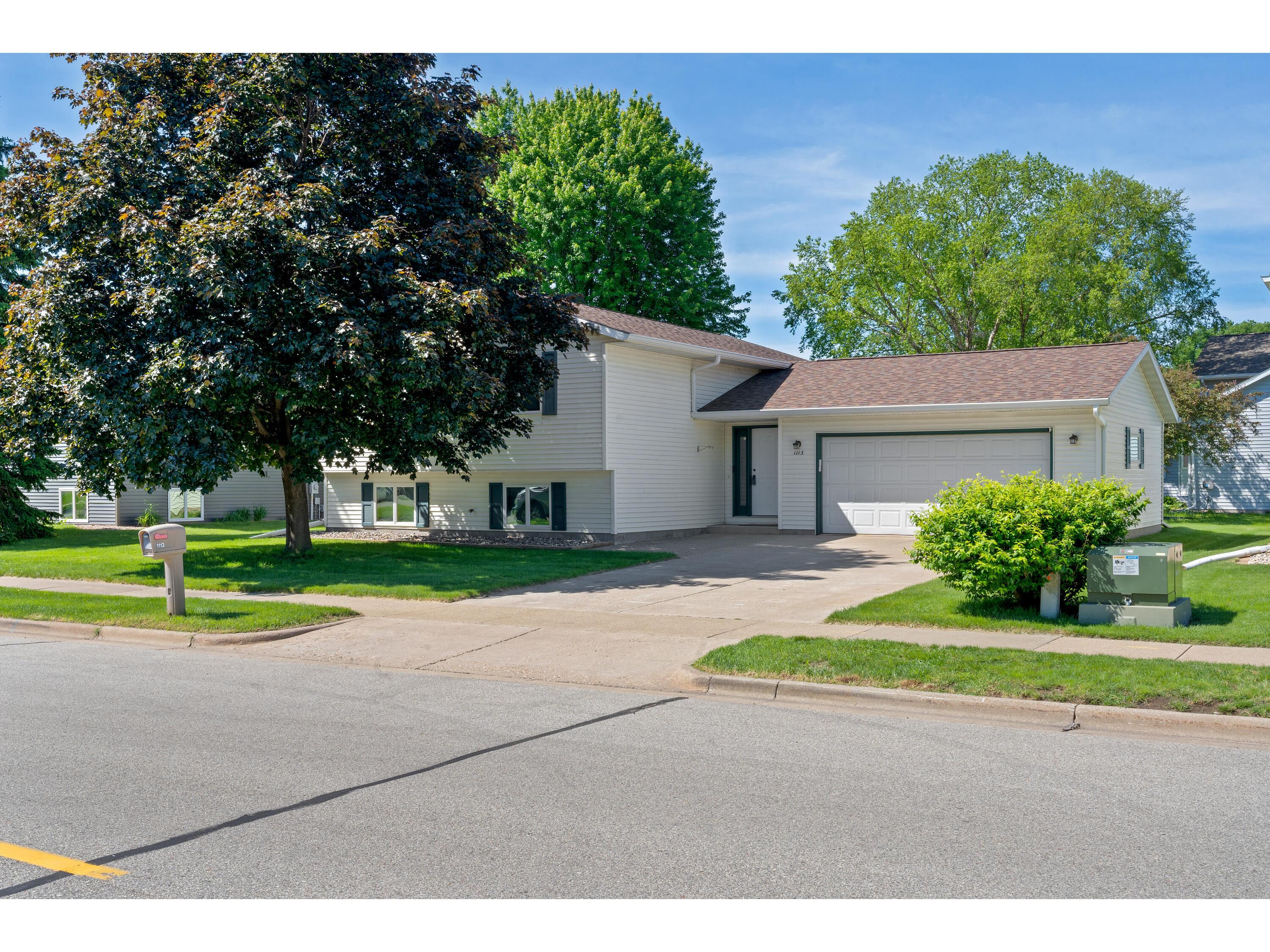 1113 10th Onalaska WI 54650 1877776 image1