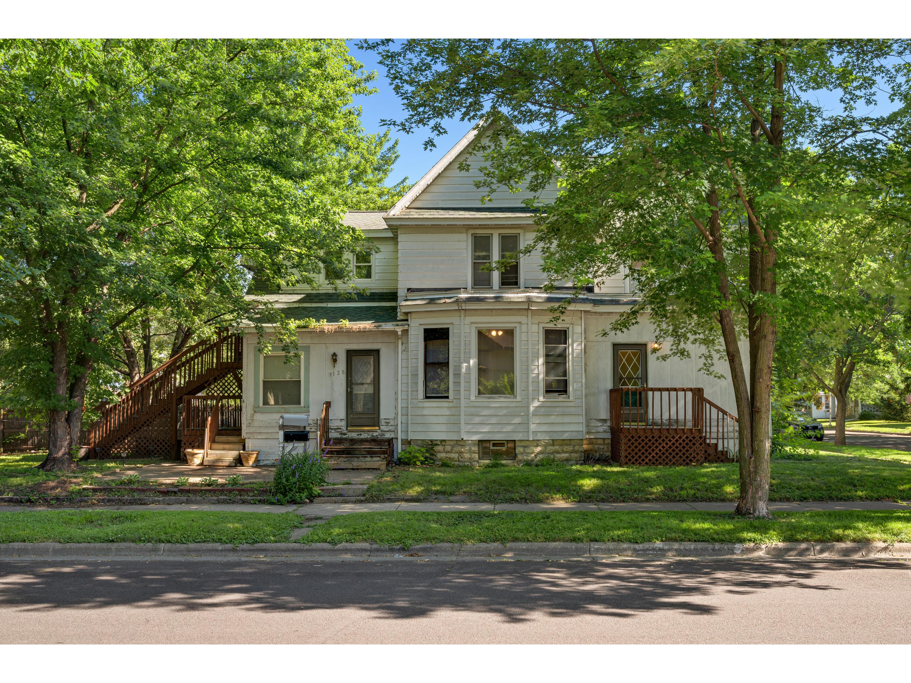 1128 6th La Crosse WI 54601 1926187 image1