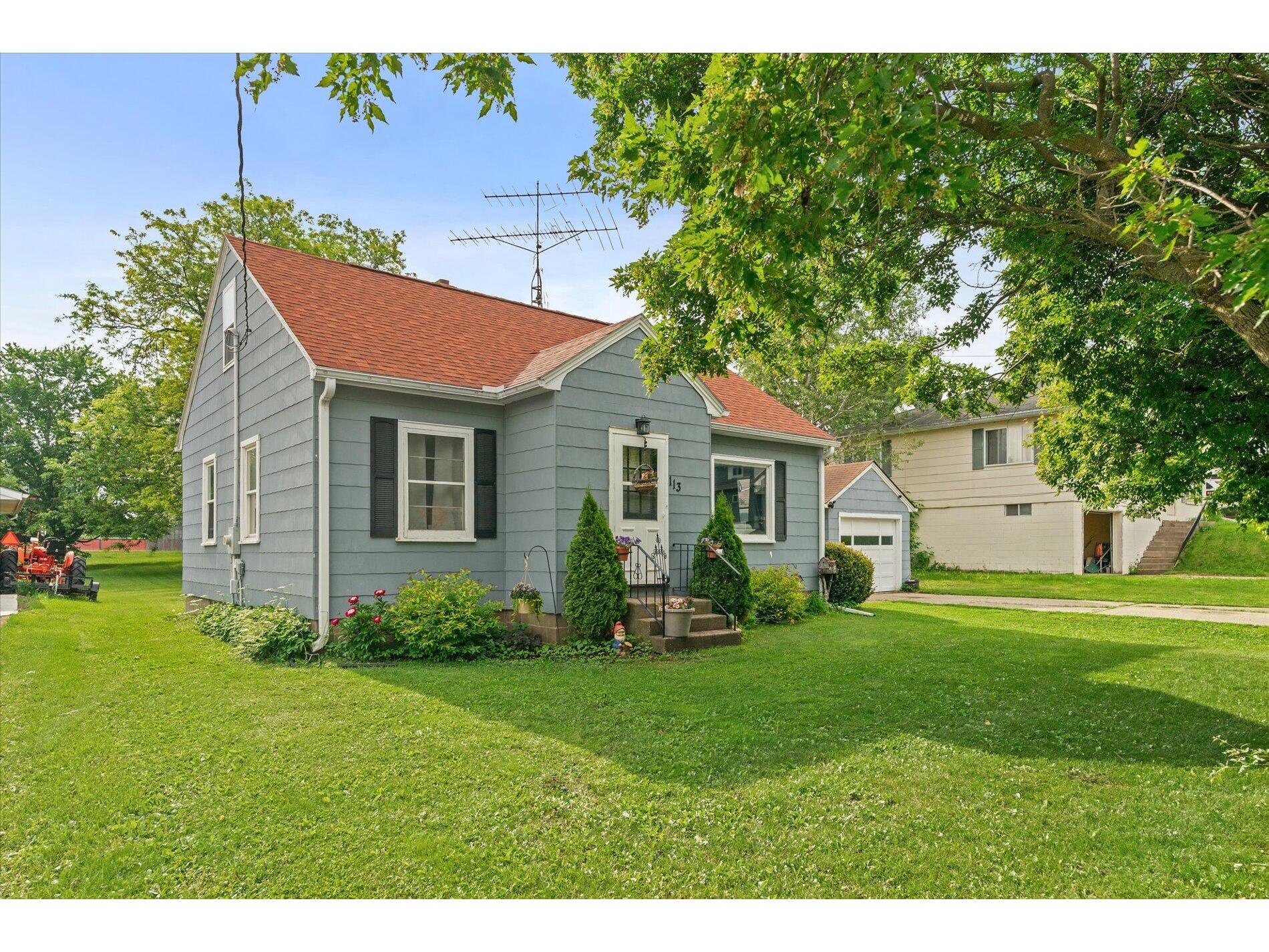 113 West Westby WI 54667 1922133 image1