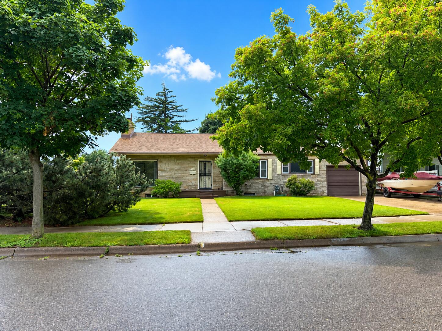 1134 Granddad La Crosse WI 54601 1966930 image1