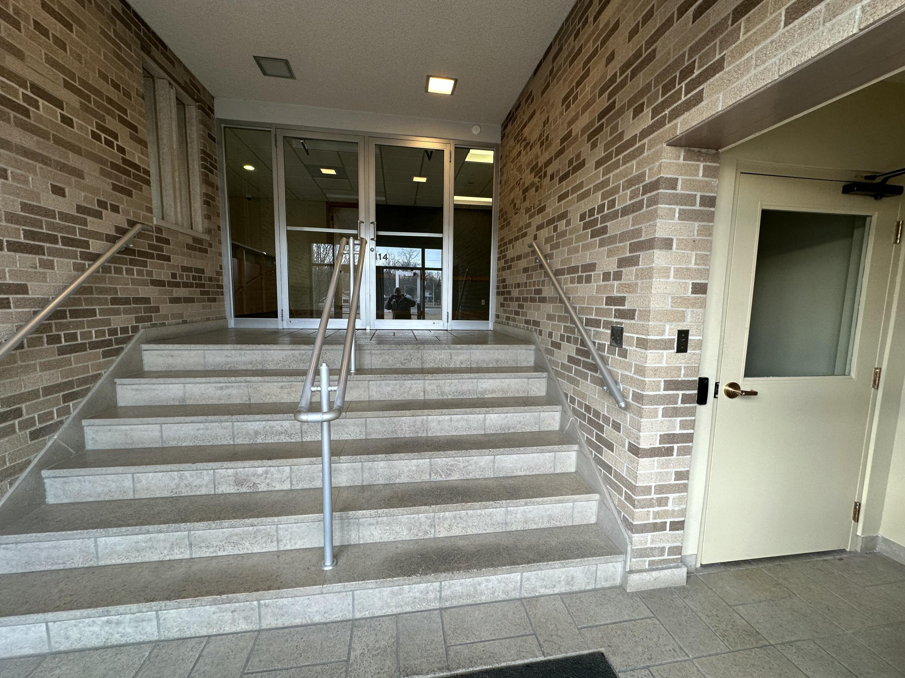 114 E Wisconsin Sparta WI 54656 1905985 image10