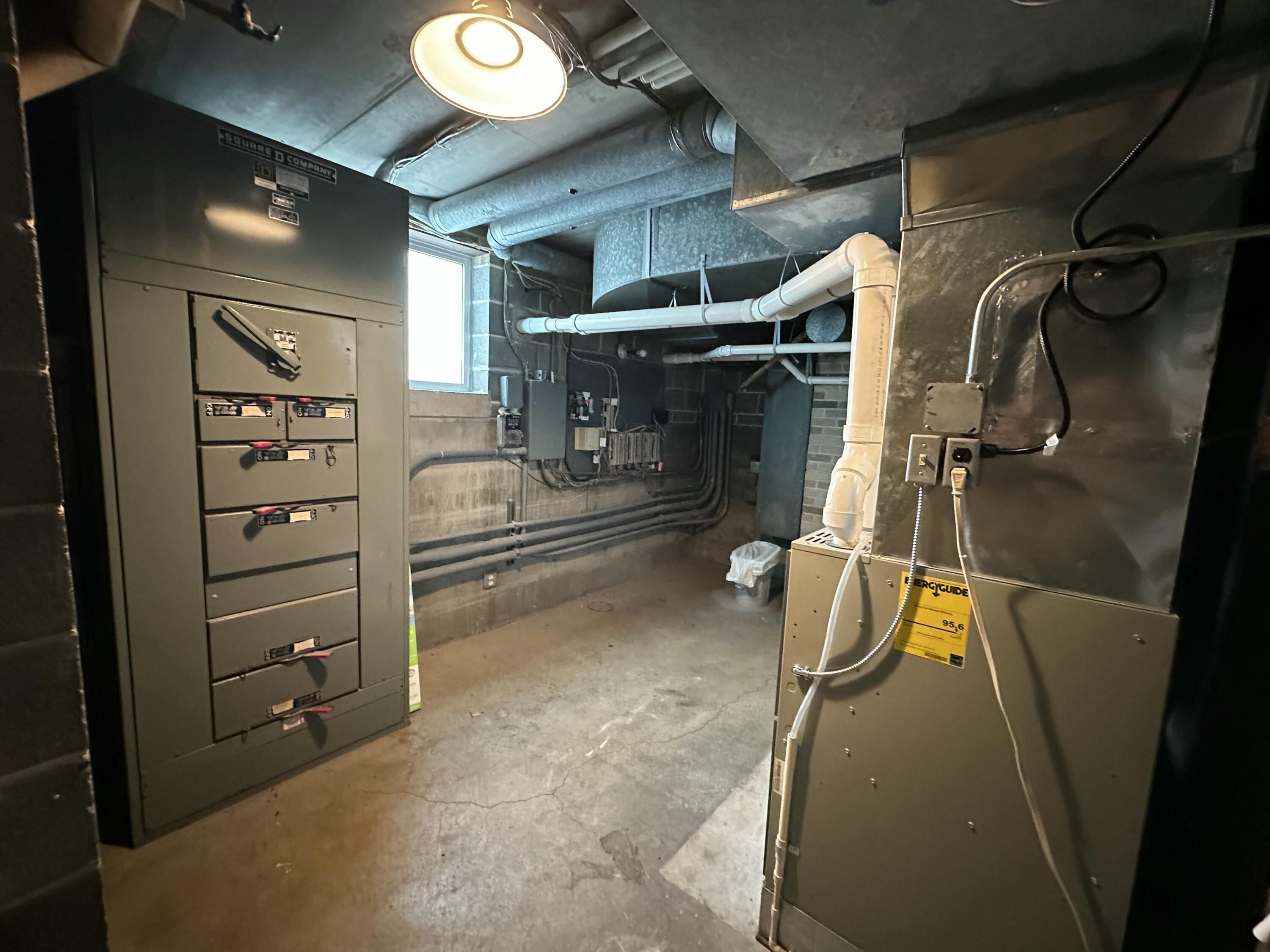 114 E Wisconsin Sparta WI 54656 1905985 image33