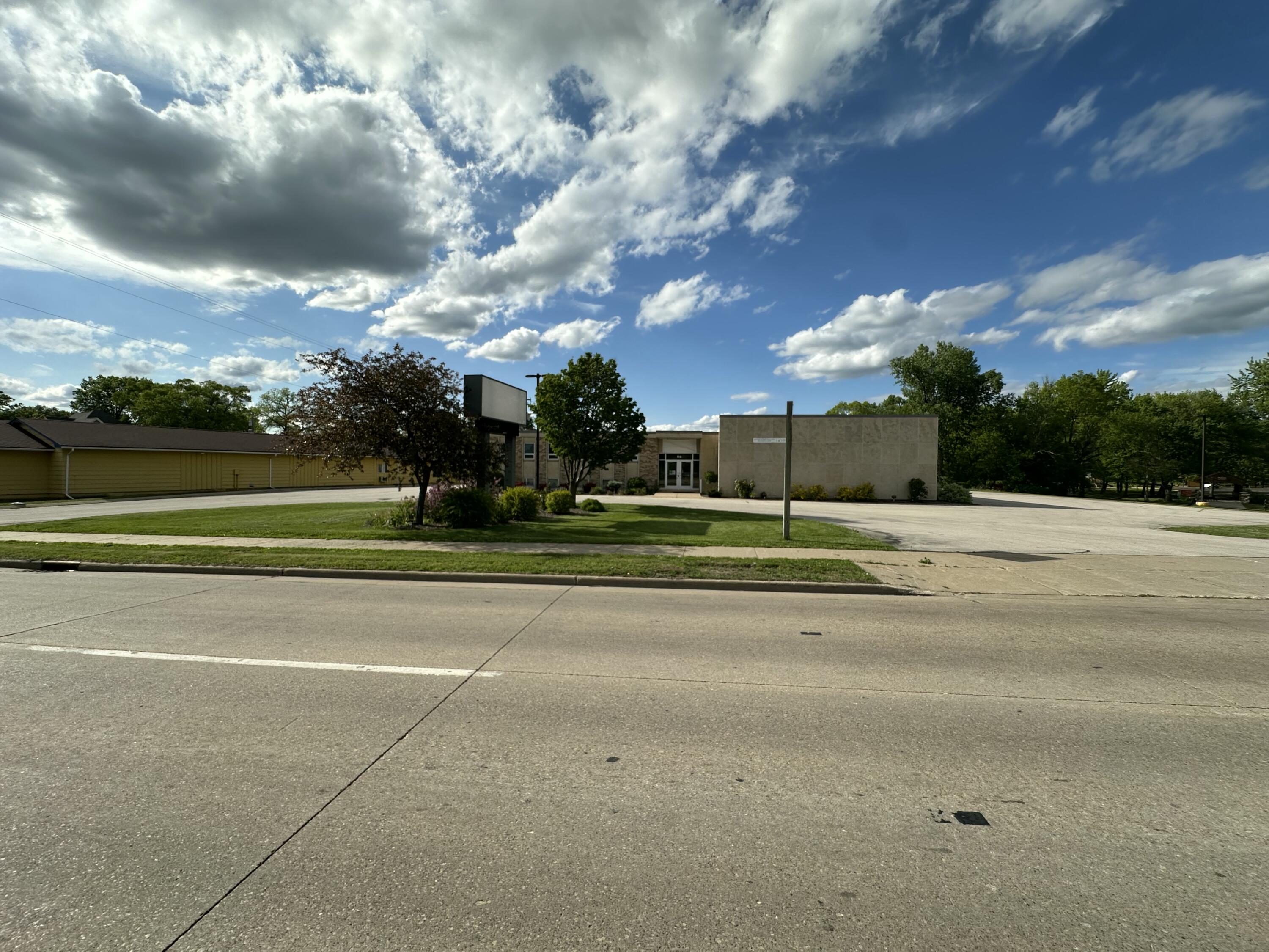 114 E Wisconsin Sparta WI 54656 1905985 image4