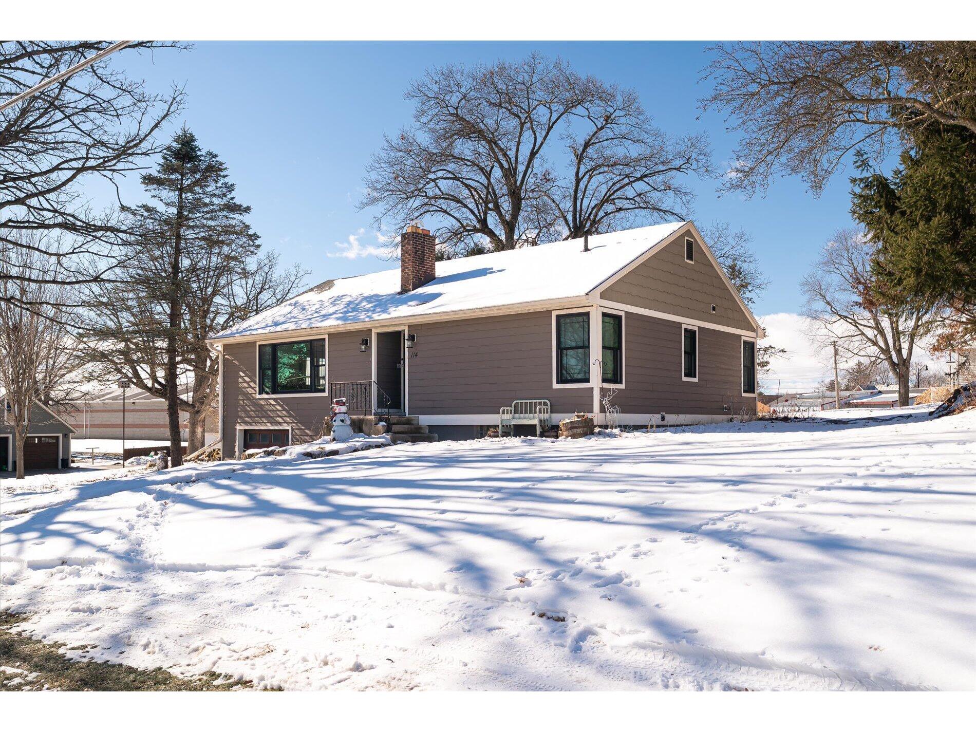 114 Vernon Westby WI 54667 1949969 image3