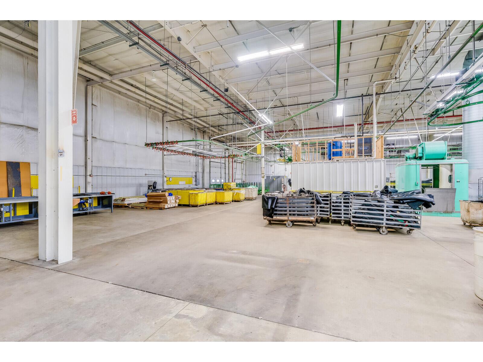 114 W Juneau Tomah WI 54660 1821774 image18