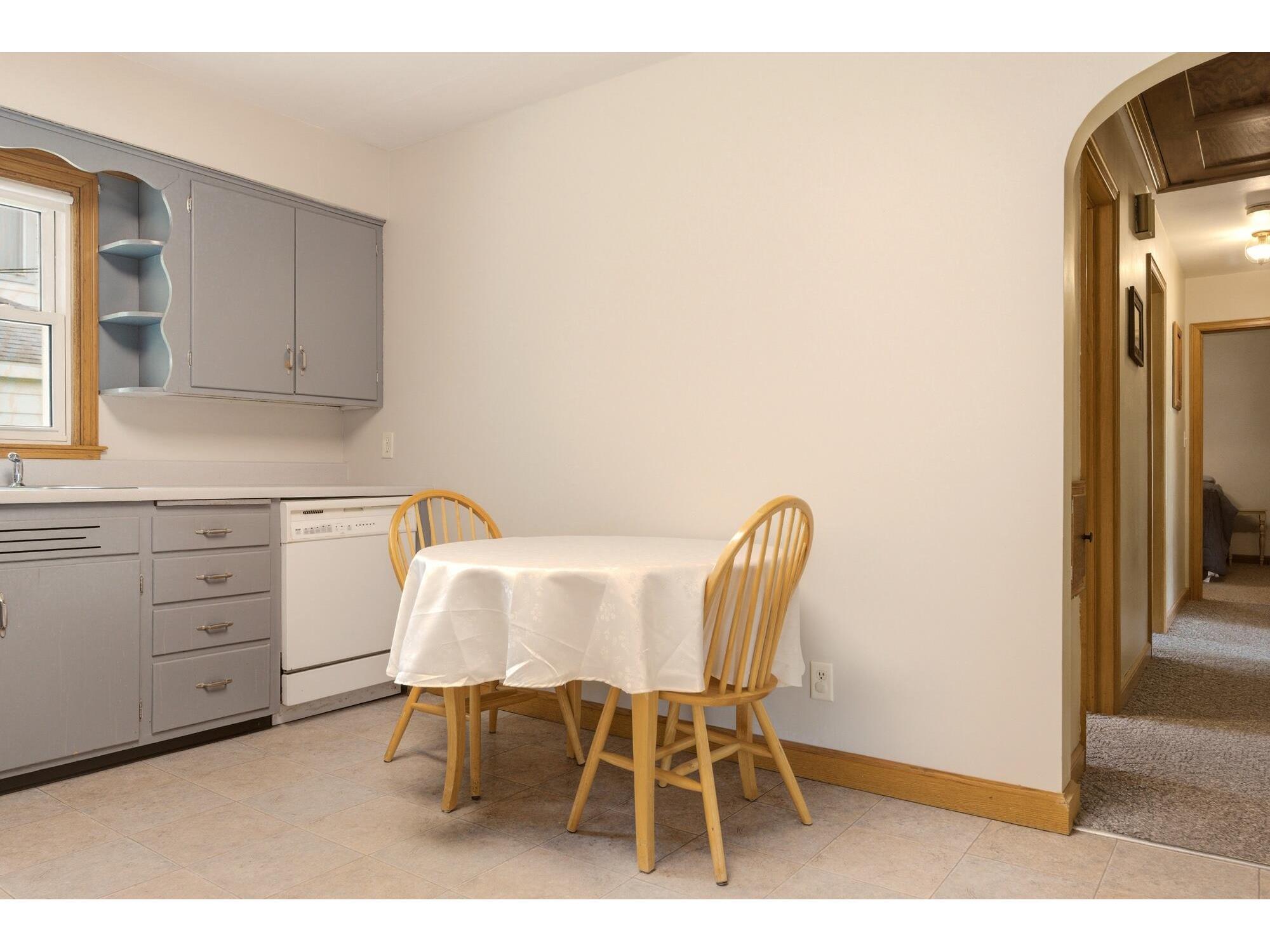114 W Logan Tomah WI 54660 1965333 image10