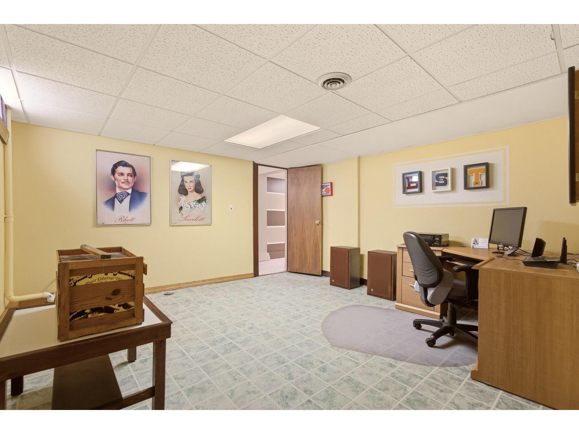 114 W Logan Tomah WI 54660 1965333 image18