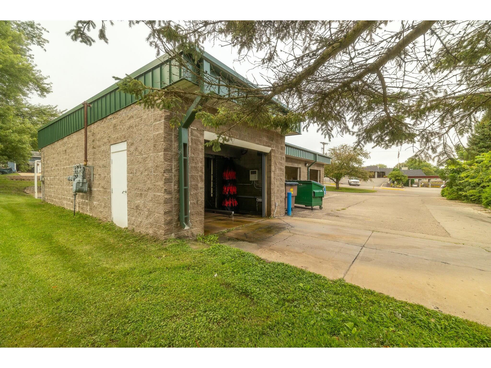 114 W Prospect Durand WI 54736 1913102 image7