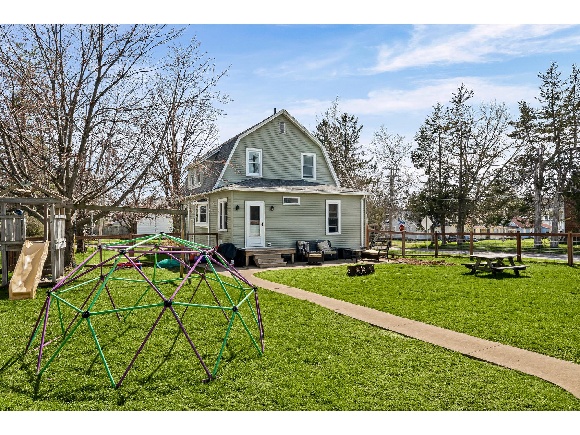 114 Washington Westby WI 54667 1959353 image25