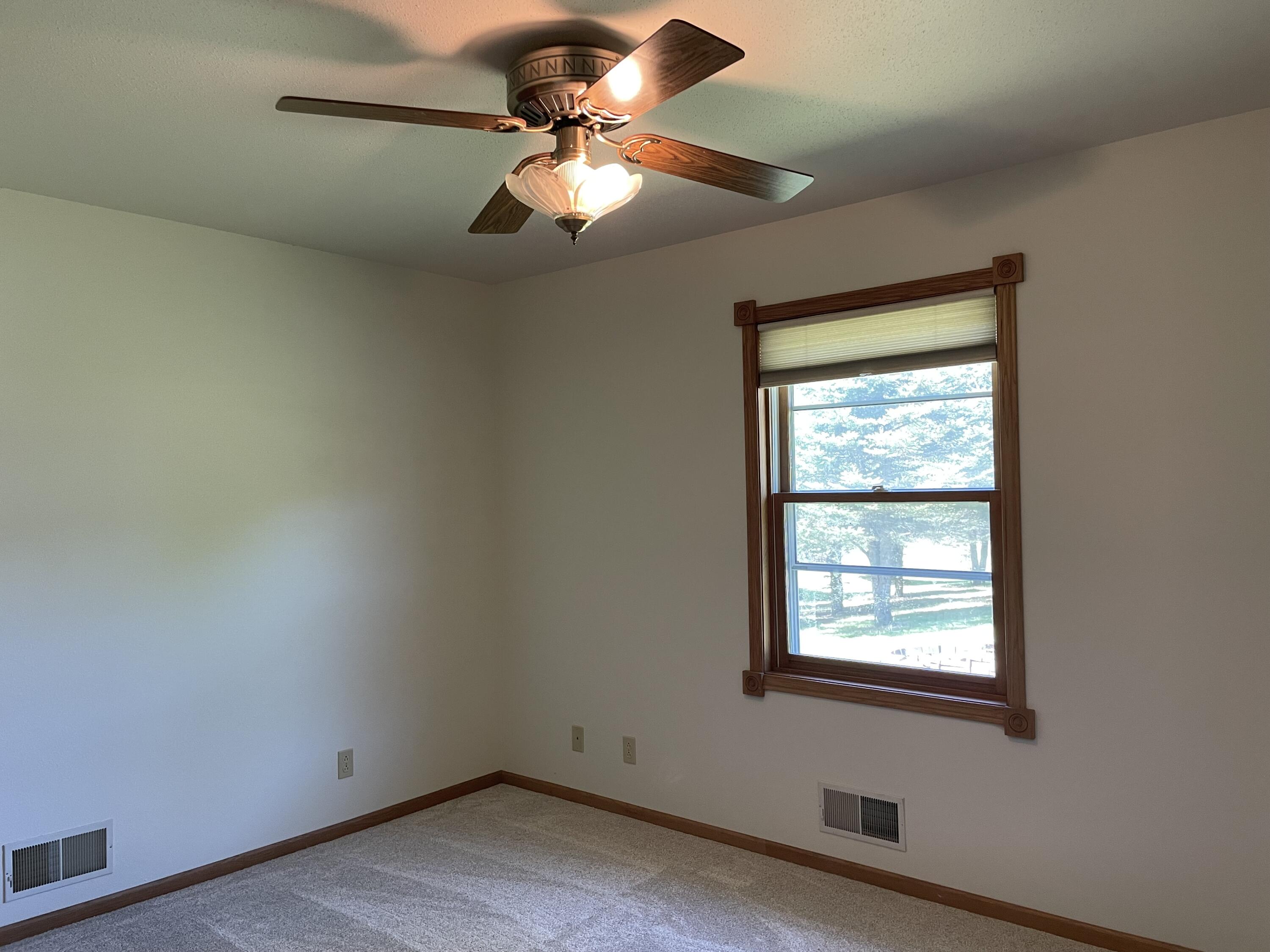 11411 FLAVIN Greenfield WI 54660 1962604 image15