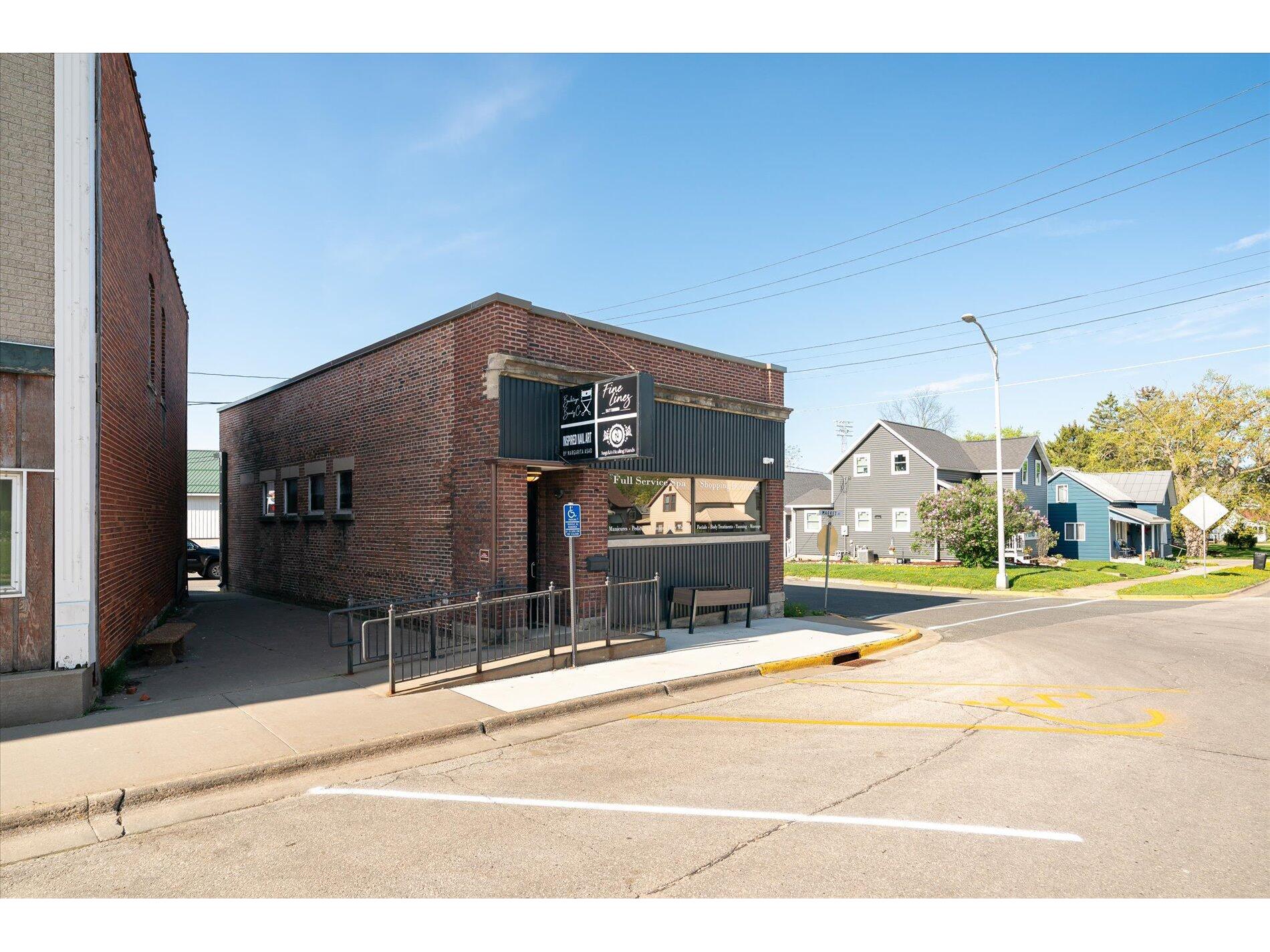 115 W State Westby WI 54667 1918209 image1