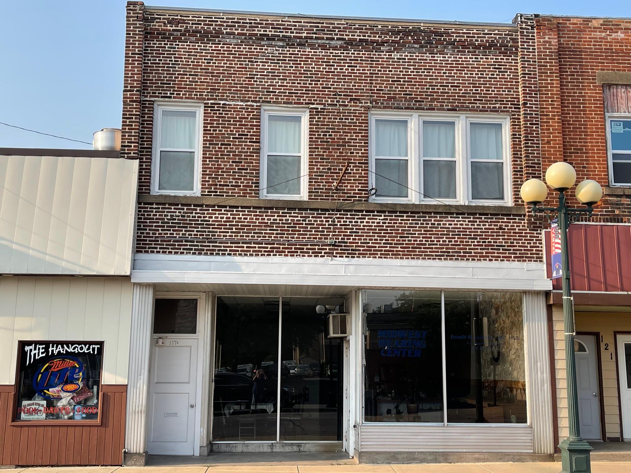 117 W Oak ST, Sparta, WI 54656 MLS 1753070 Edina Realty