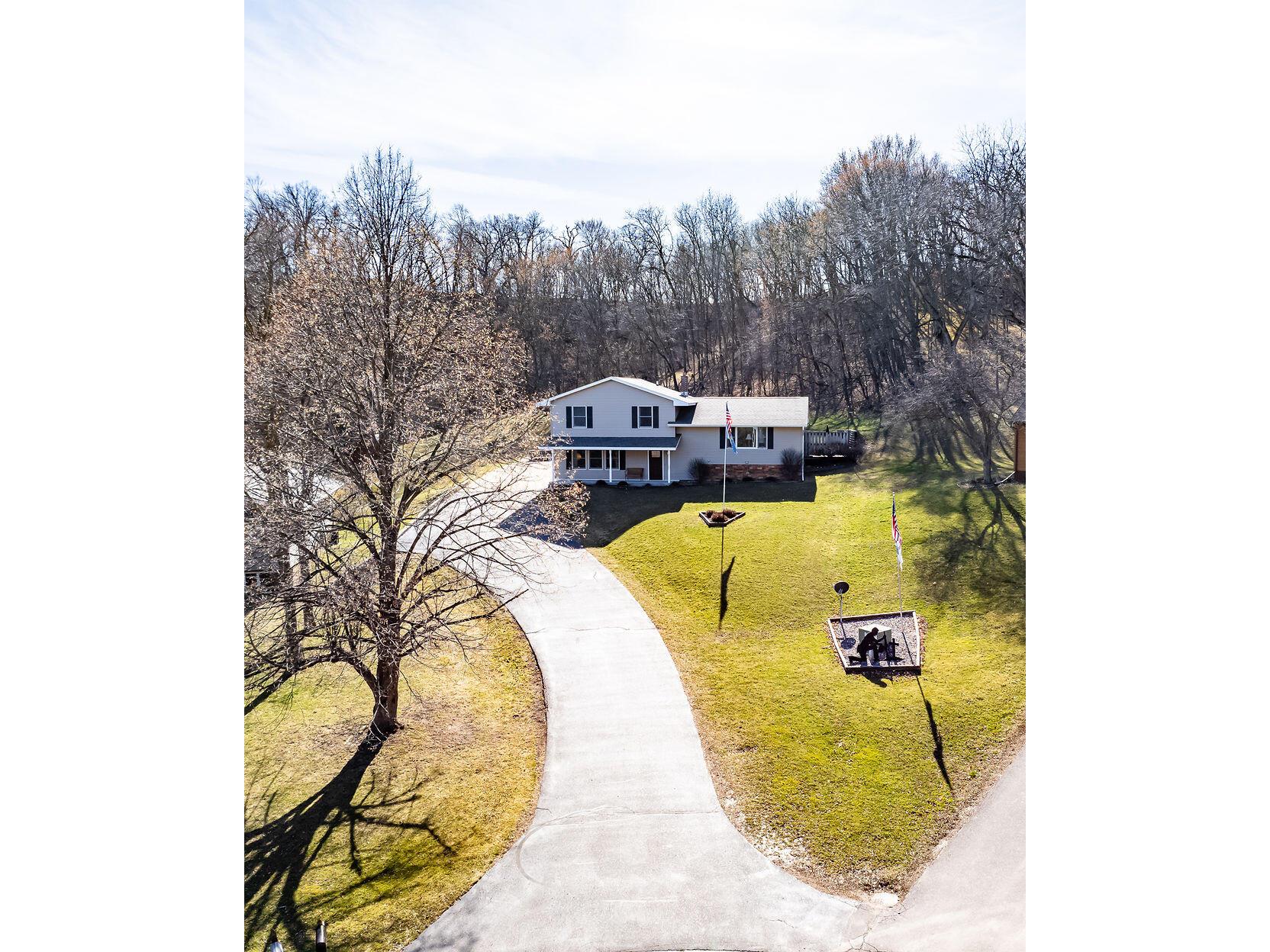 1182 Barnes Arcadia WI 54612 1874643 image1