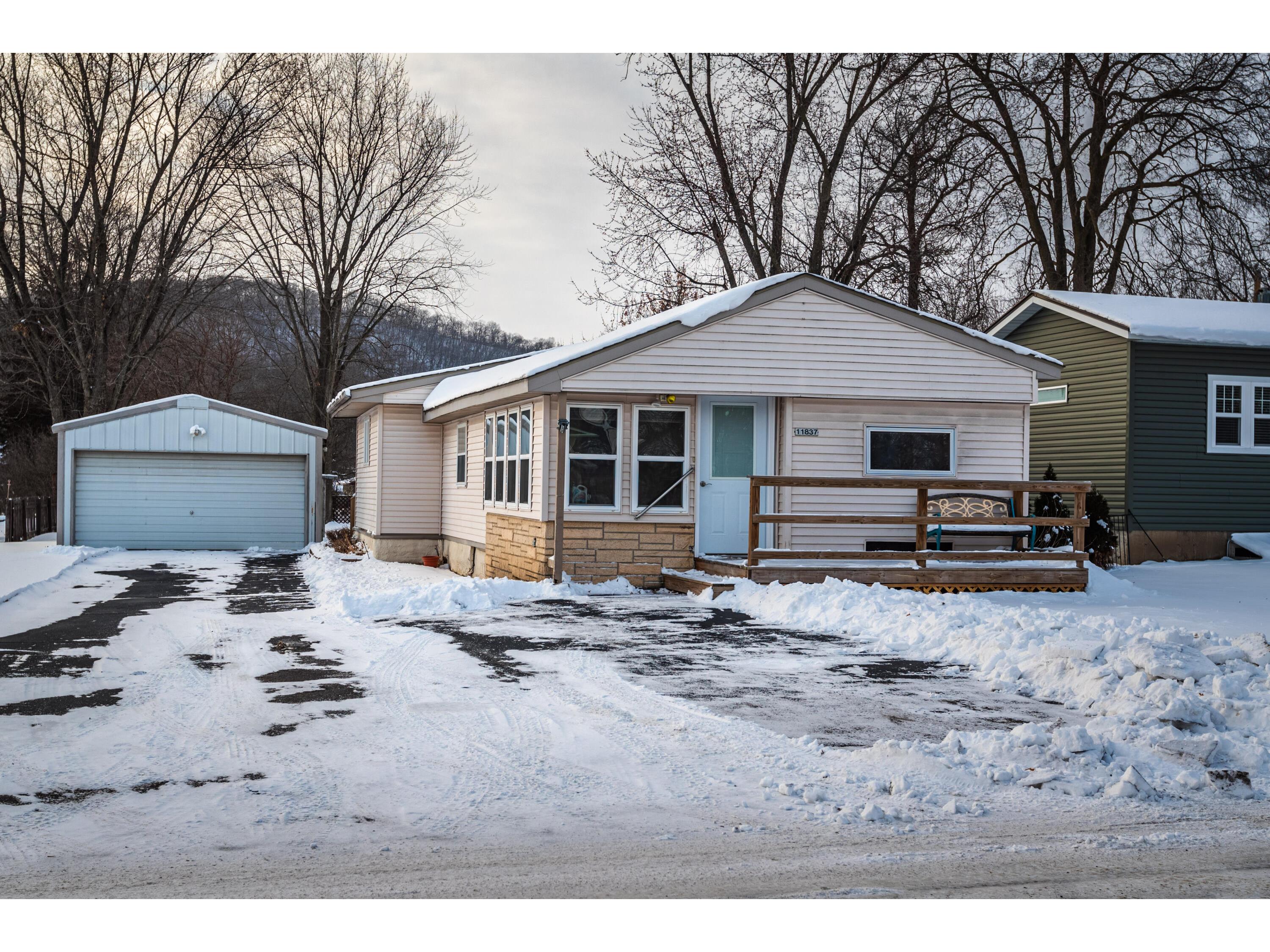 11837 Jay Trempealeau WI 54661 1862432 image1