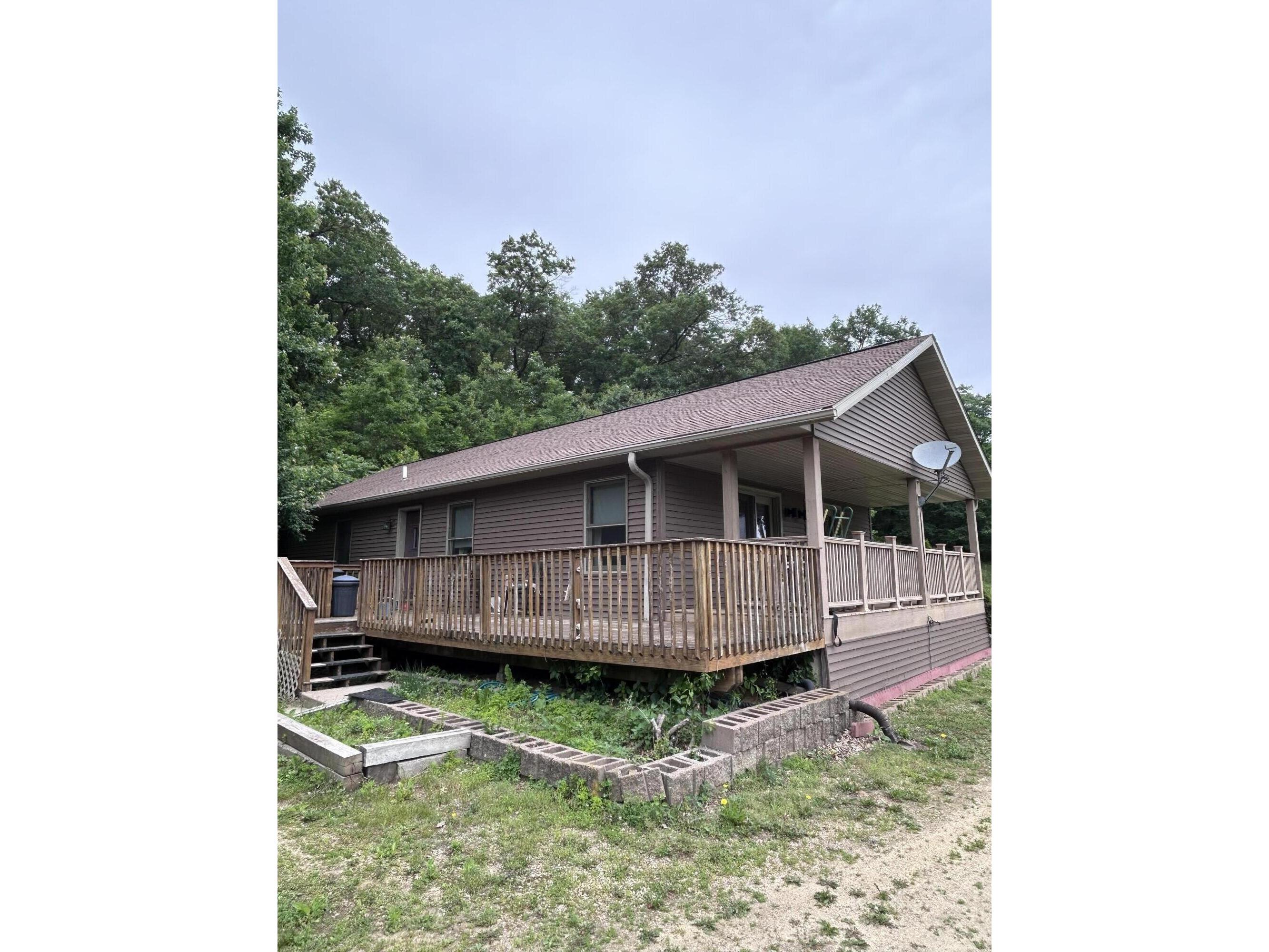 11855 Jaybee Wells WI 54656 1922309 image1