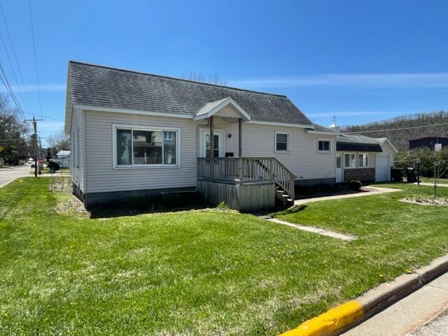 119 E Main Readstown WI 54652 1832901 image1