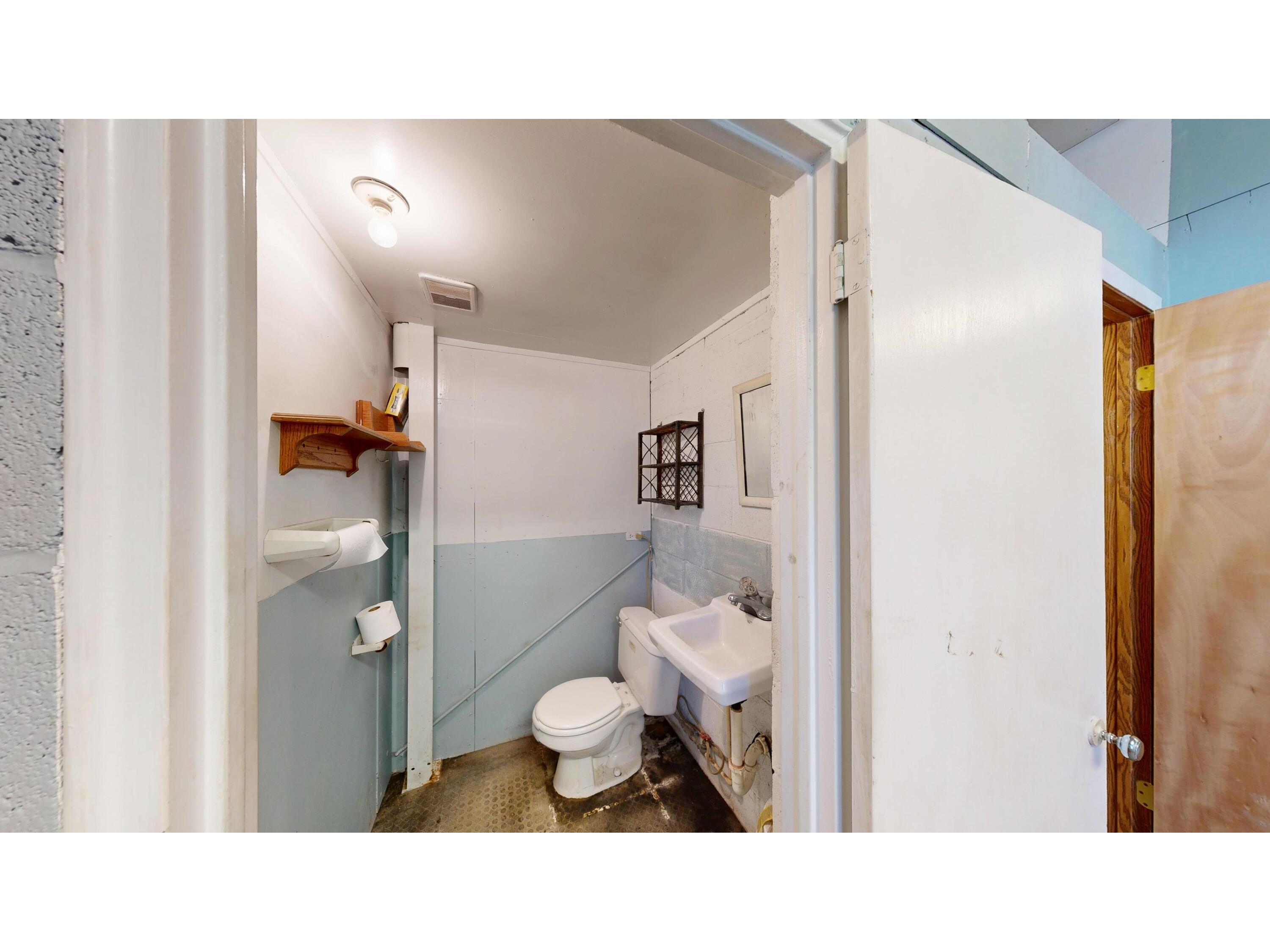 120 W Charles Readstown WI 54652 1964130 image15