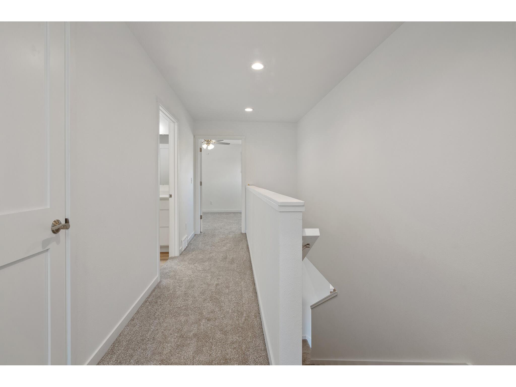 1200 Sween #11 Holmen WI 54636 1952834 image17