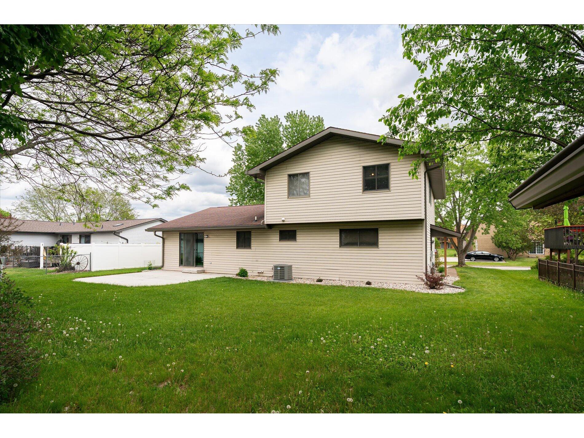 1206 Willow La Crescent MN 55947 1963799 image12
