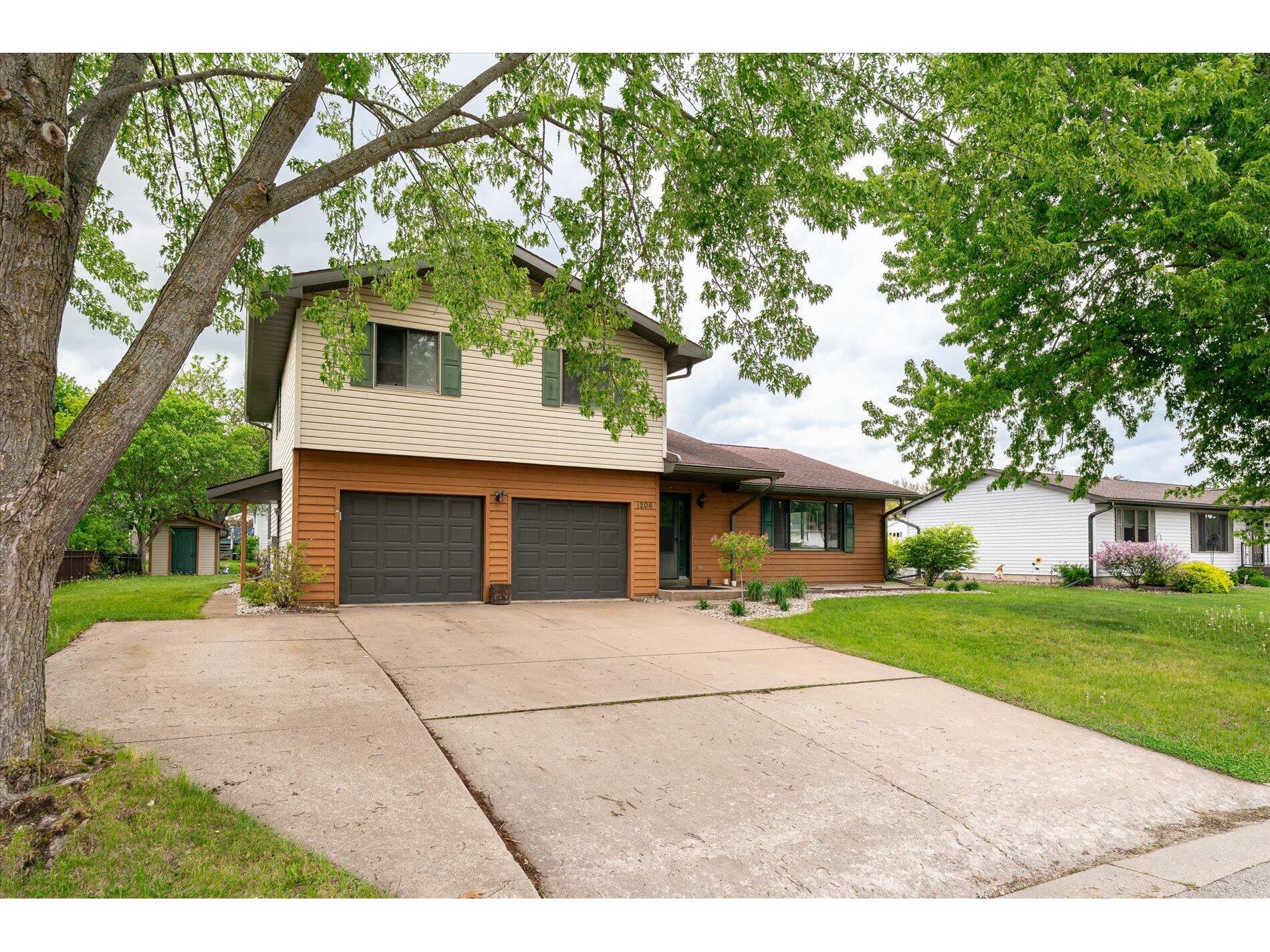 1206 Willow La Crescent MN 55947 1963799 image24